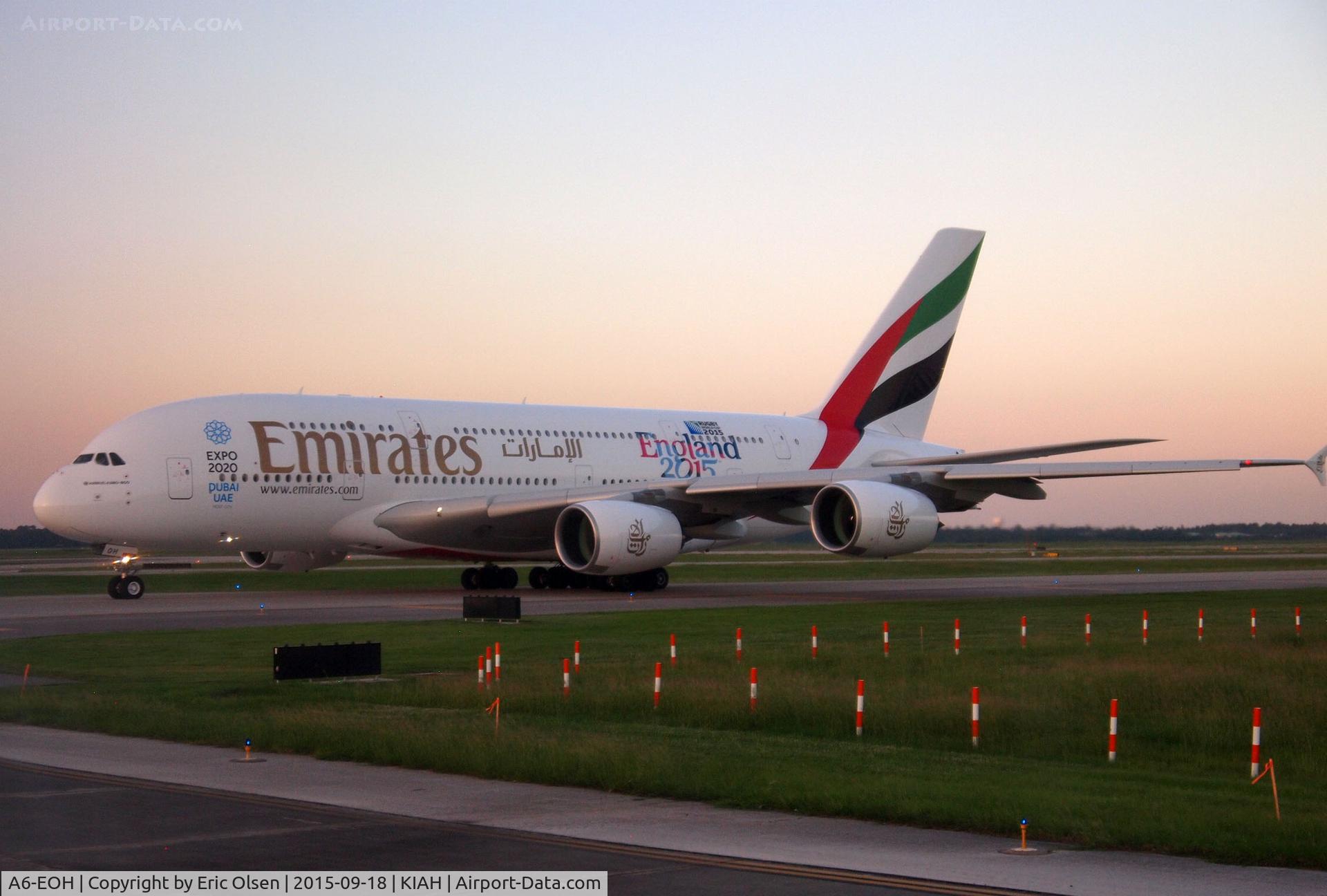 A6-EOH, 2014 Airbus A380-861 C/N 174, A6-380 taxing out for departure for Dubai.