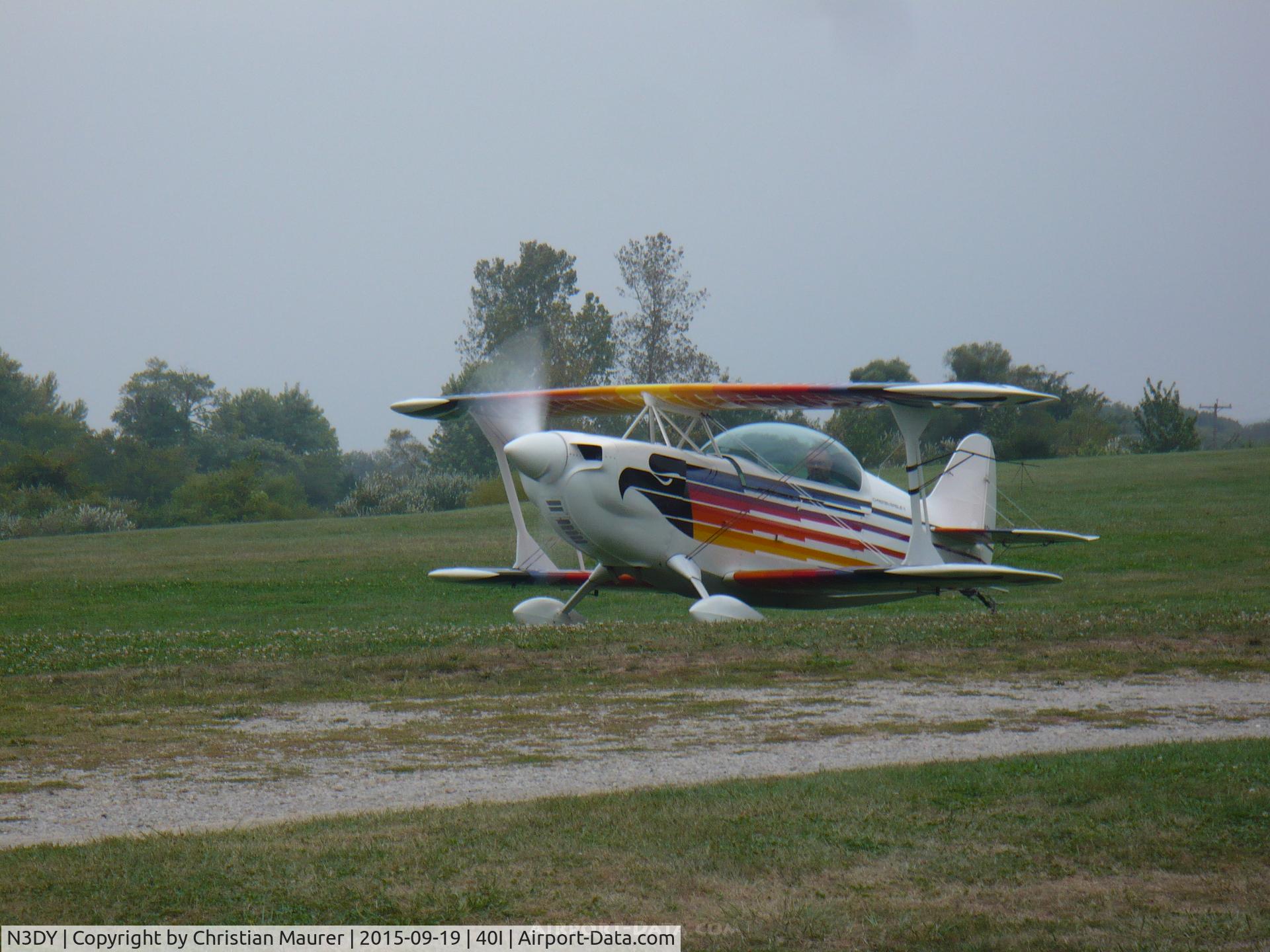 N3DY, 1981 Christen Eagle II C/N YEAGLEY-0001, Christen Eagle II Ready To Taxi in the rain