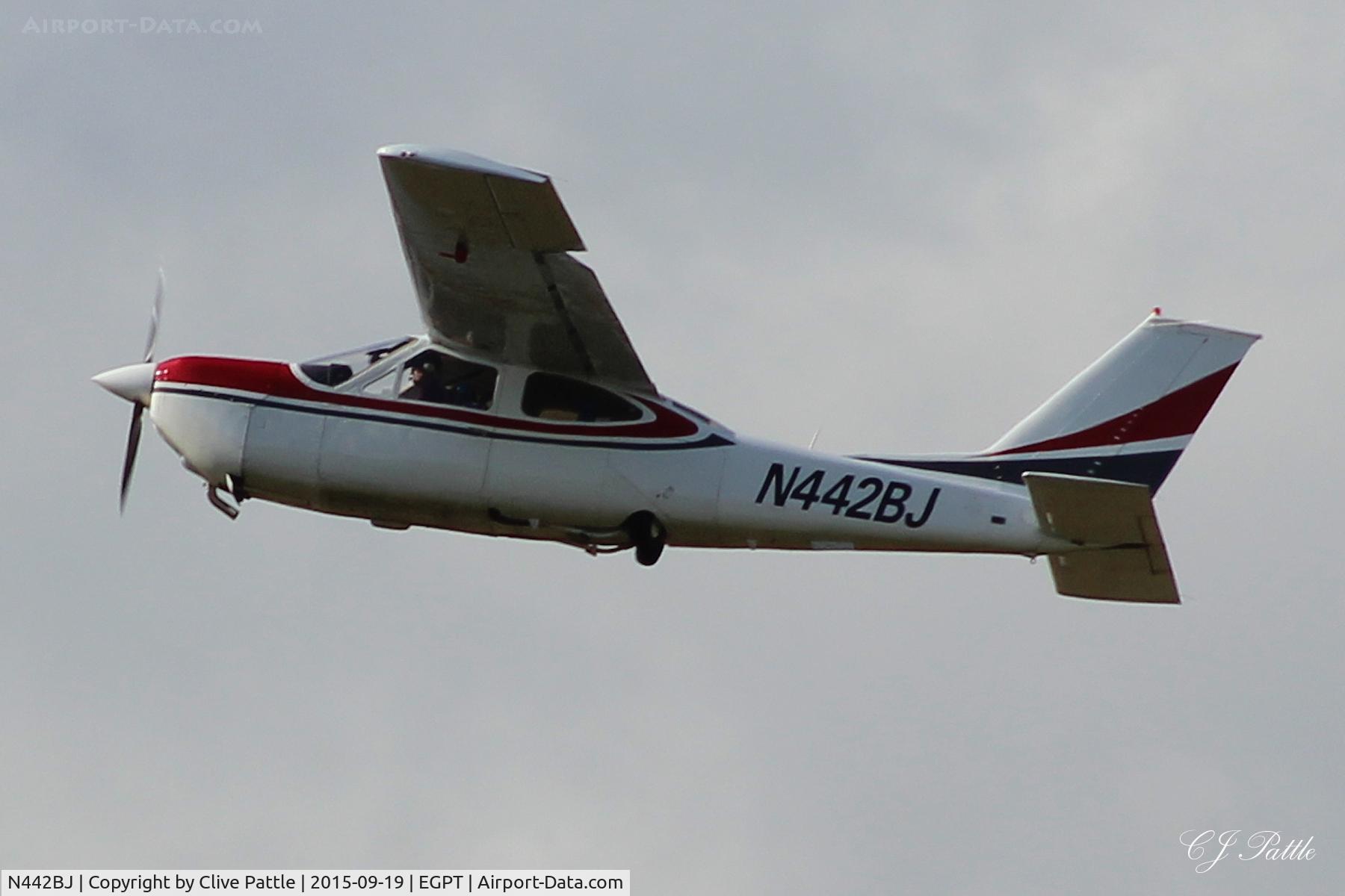 N442BJ, 1973 Reims F177RG Cardinal RG C/N 0094, Wheels up after take-off from Perth EGPT