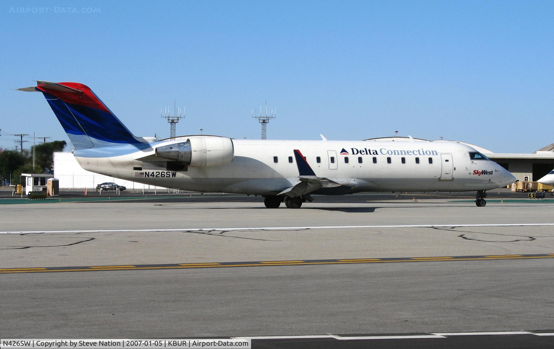 N426SW, 2001 Bombardier CRJ-200LR (CL-600-2B19) C/N 7468, Delta Connection by Sky West 2001 Bombardier CL-600-2B19 waiting for takeoff @ Bob Hope International Airport, Burbank, CA