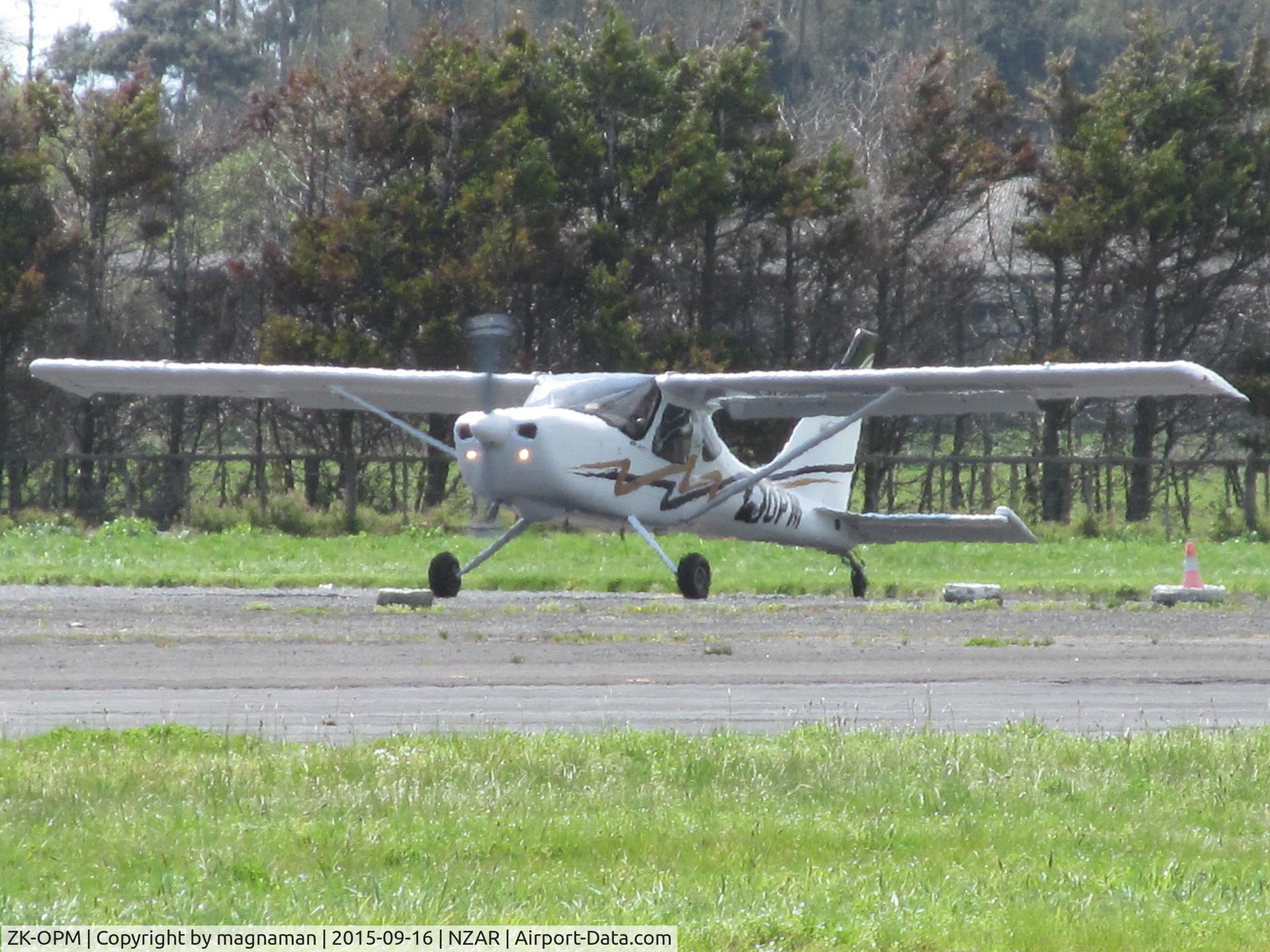 ZK-OPM, Stoddard-Hamilton Glastar C/N 5347, on hold waiting for take off