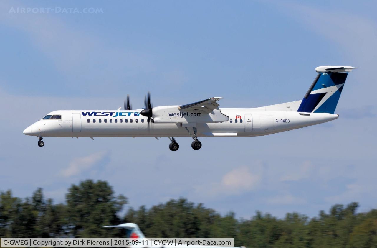 C-GWEG, 2015 Bombardier DHC-8-402Q Dash 8 Dash 8 C/N 4488, Arriving from Moncton Airport.