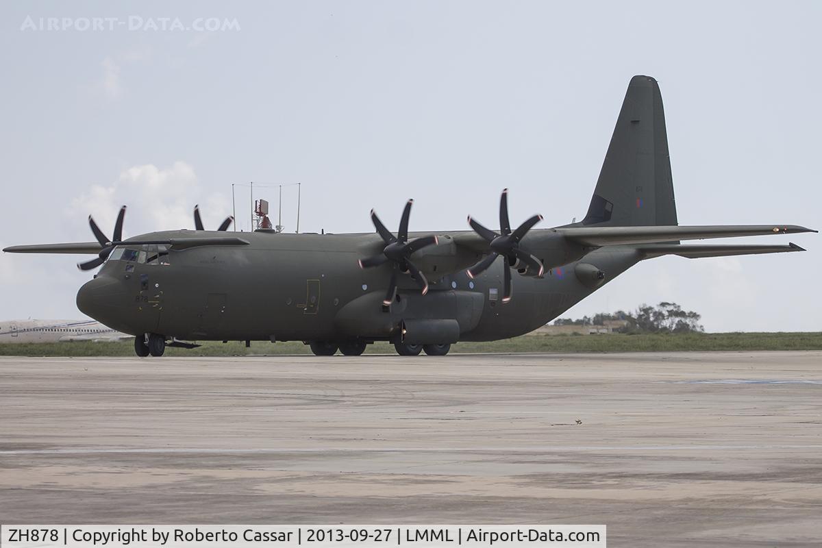 ZH878, 1998 Lockheed Martin C-130J-30 Hercules C.4 C/N 382-5462, Malta International Airshow 2013