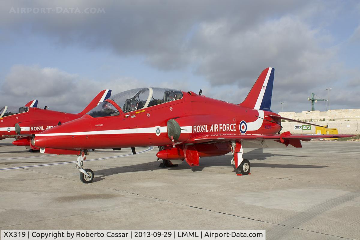 XX319, 1980 Hawker Siddeley Hawk T.1A C/N 162/312144, Malta International Airshow 2013