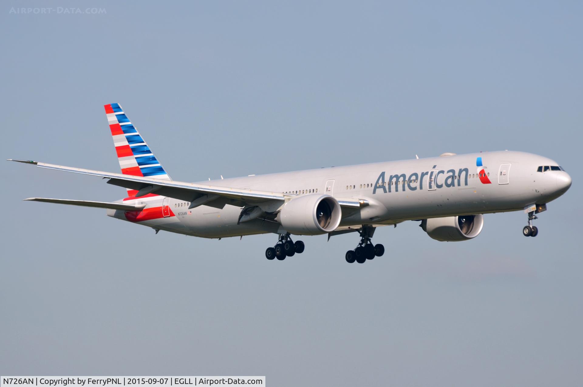 N726AN, 2013 Boeing 777-323/ER C/N 31550, AA B773 landing in LHR