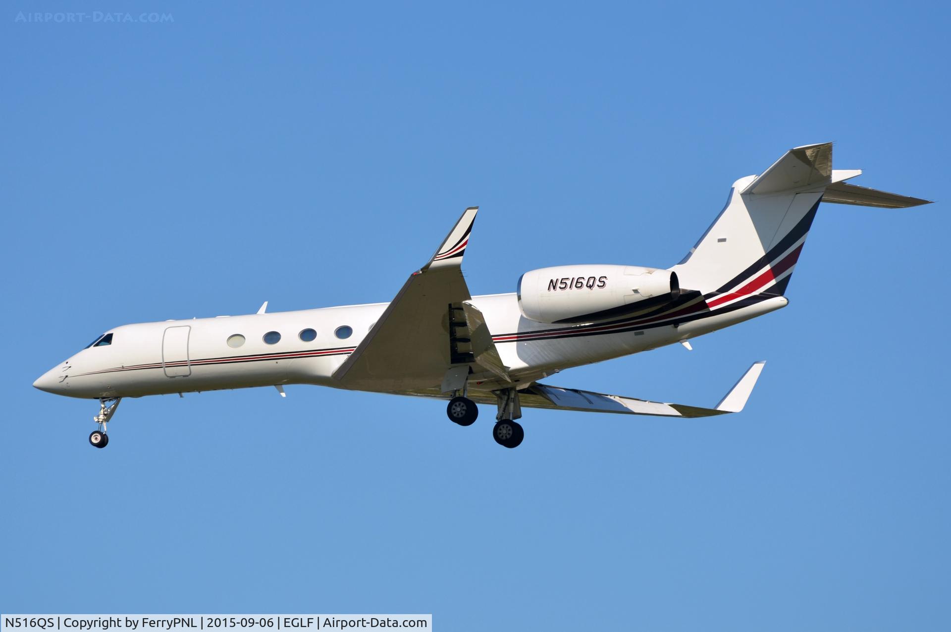N516QS, 2001 Gulfstream Aerospace G-V C/N 658, Netjets G5 arriving in Farnborough
