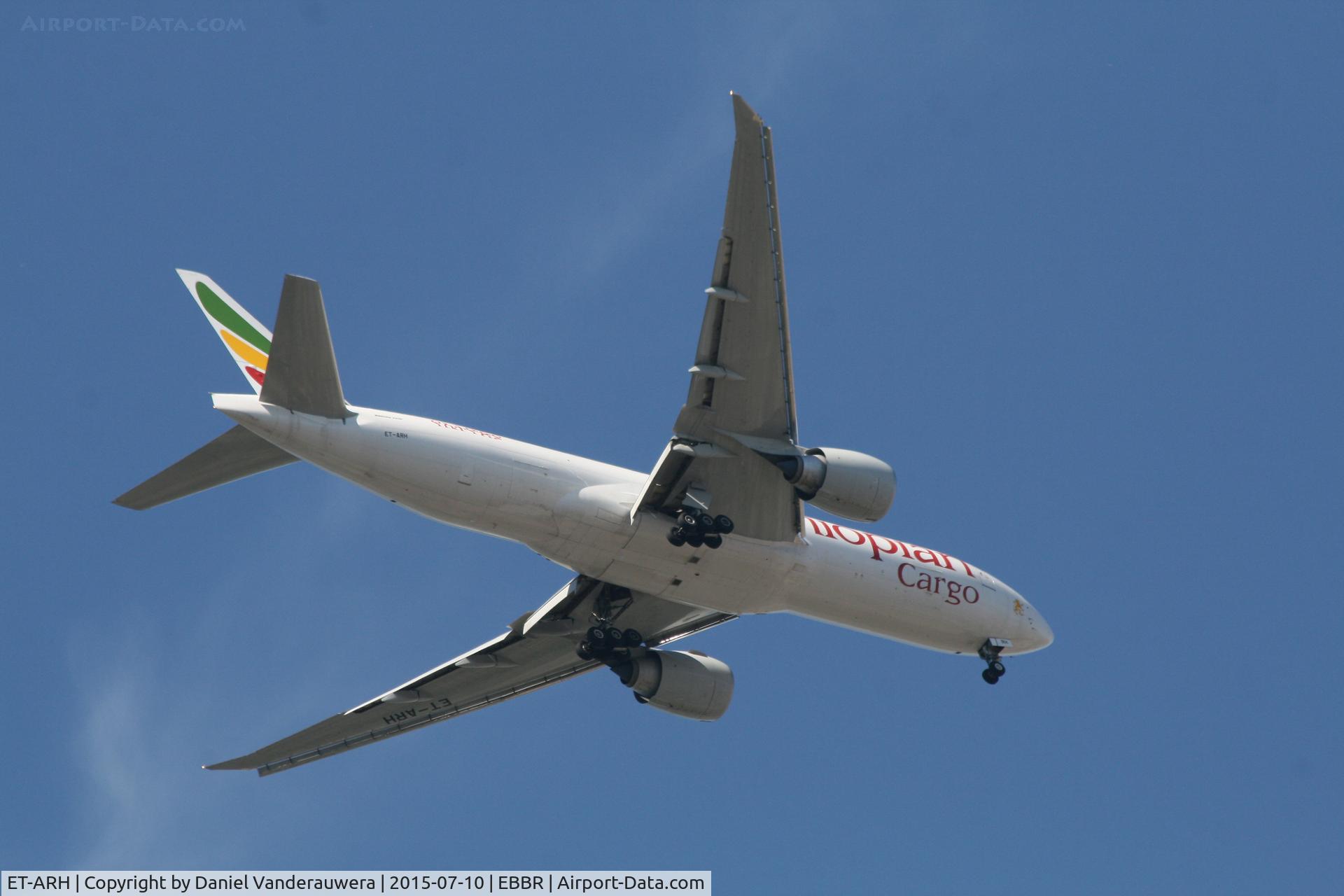 ET-ARH, 2014 Boeing 777-F60 C/N 42030, Flight ET3712 on approach to RWY 07L
