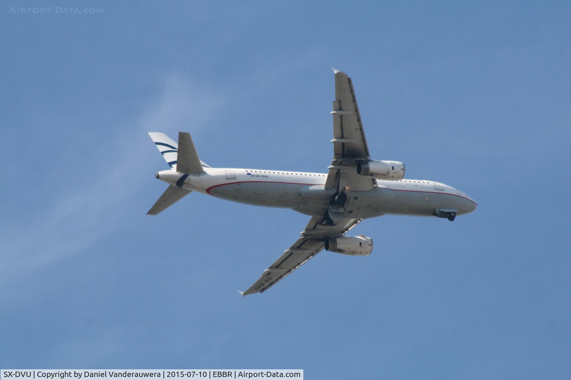 SX-DVU, 2009 Airbus A320-232 C/N 3753, Flight AEE496 on approach to RWY 07