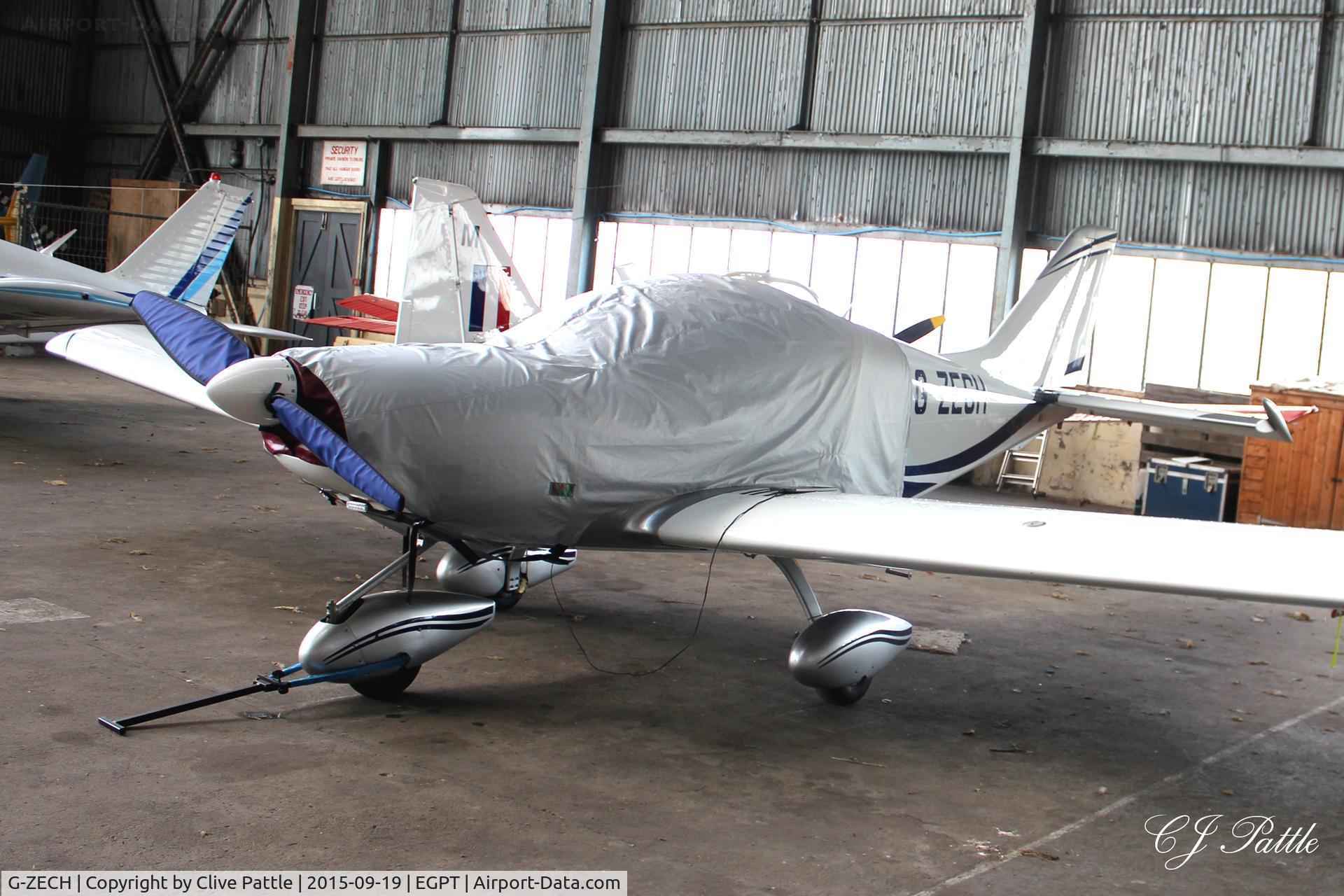 G-ZECH, 2009 CZAW SportCruiser C/N PFA 338-14685, Hangared at Perth EGPT