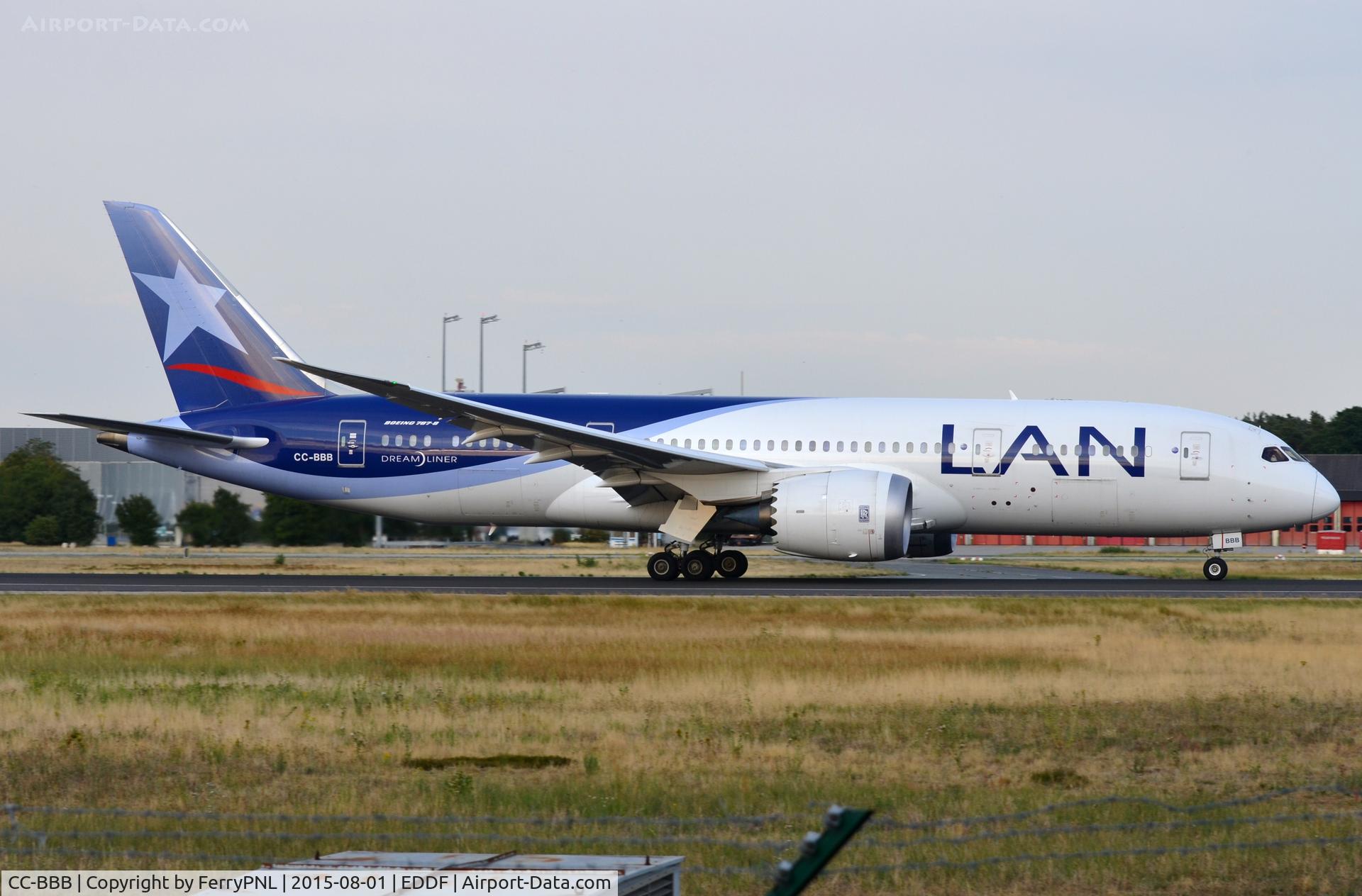 CC-BBB, 2012 Boeing 787-8 Dreamliner C/N 38466, Lan B788 taking-off.