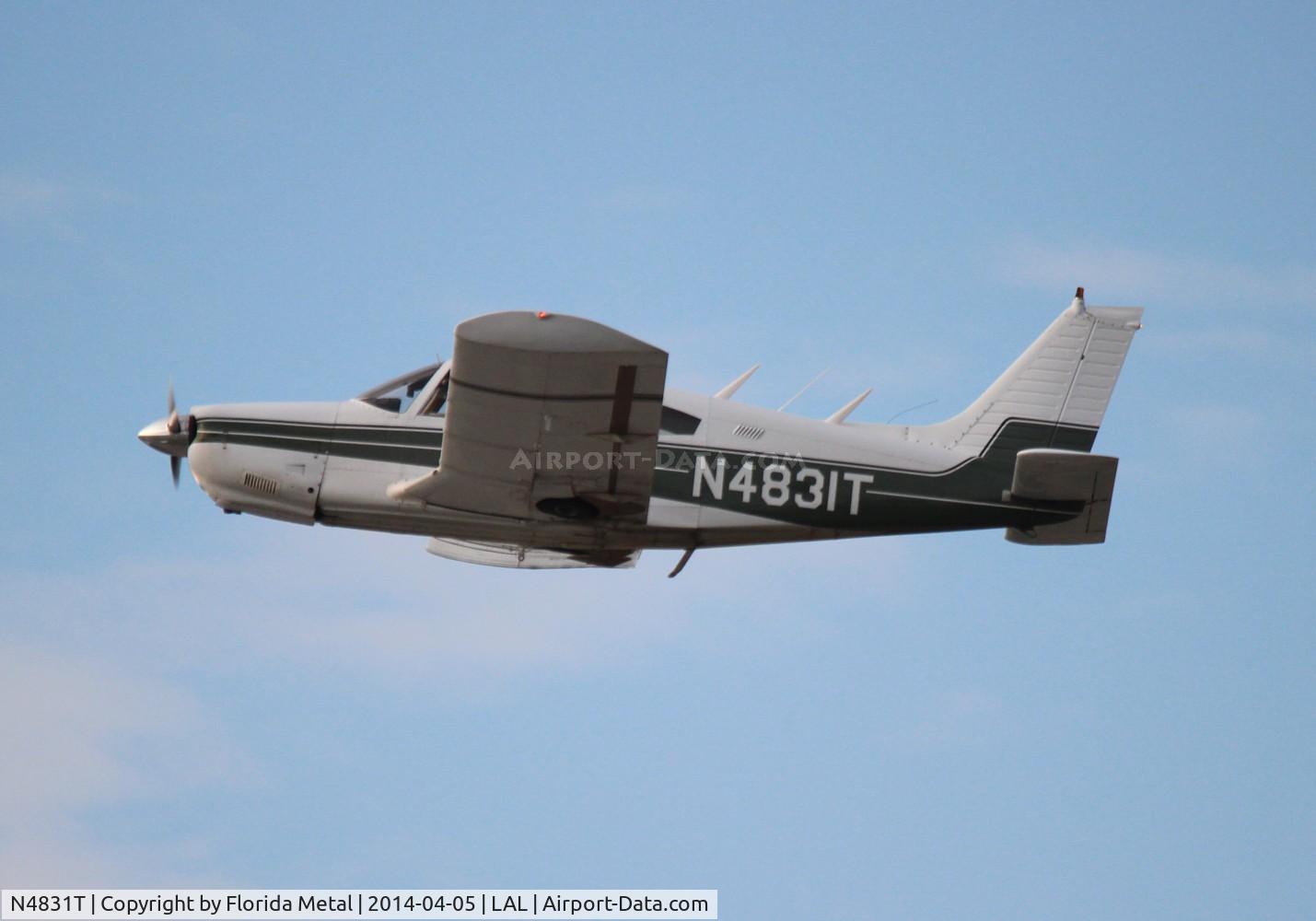 N4831T, 1972 Piper PA-28R-200 C/N 28R-7235120, PA-28R200
