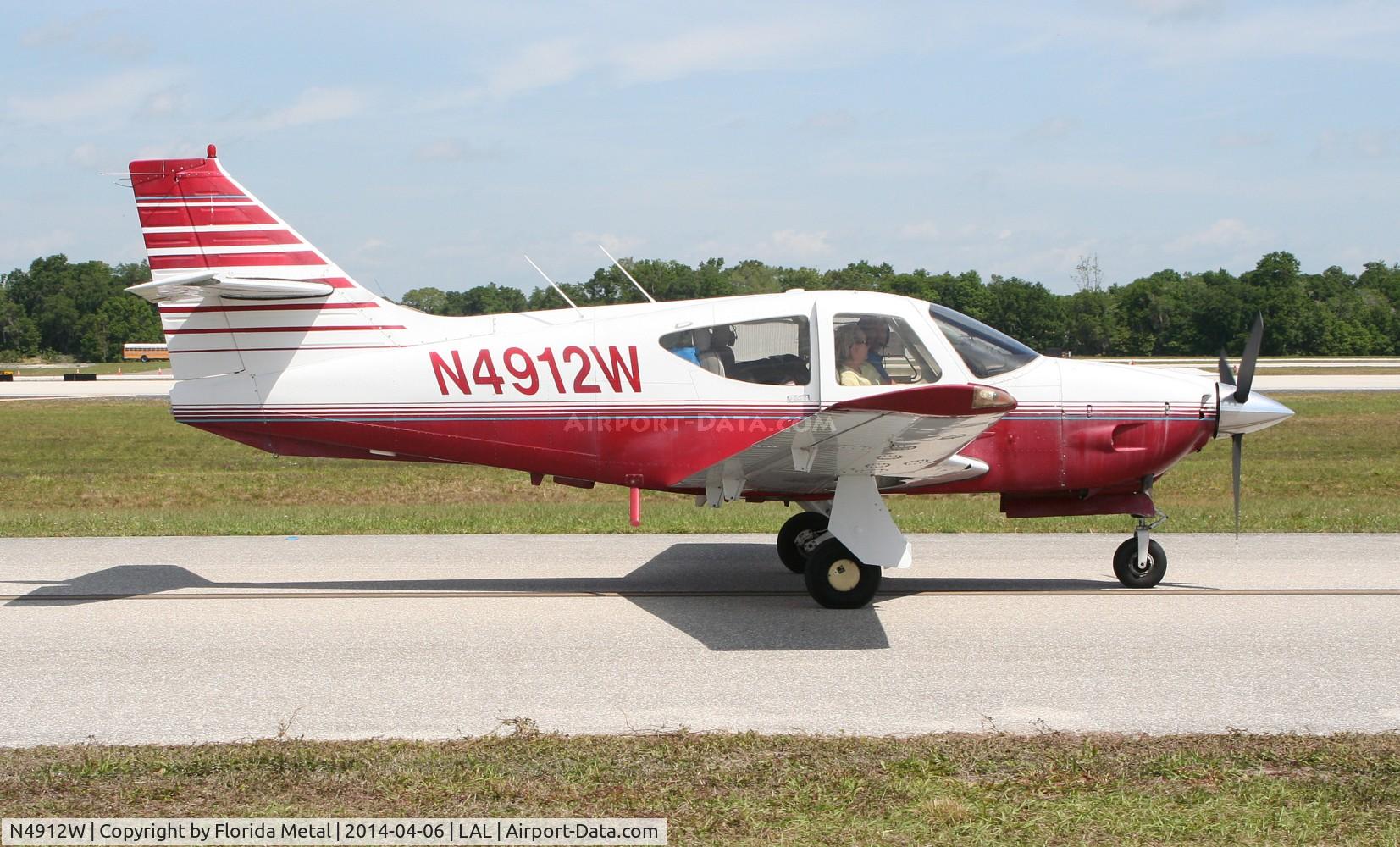 N4912W, 1977 Rockwell International 114 Commander C/N 14236, Rockwell 114