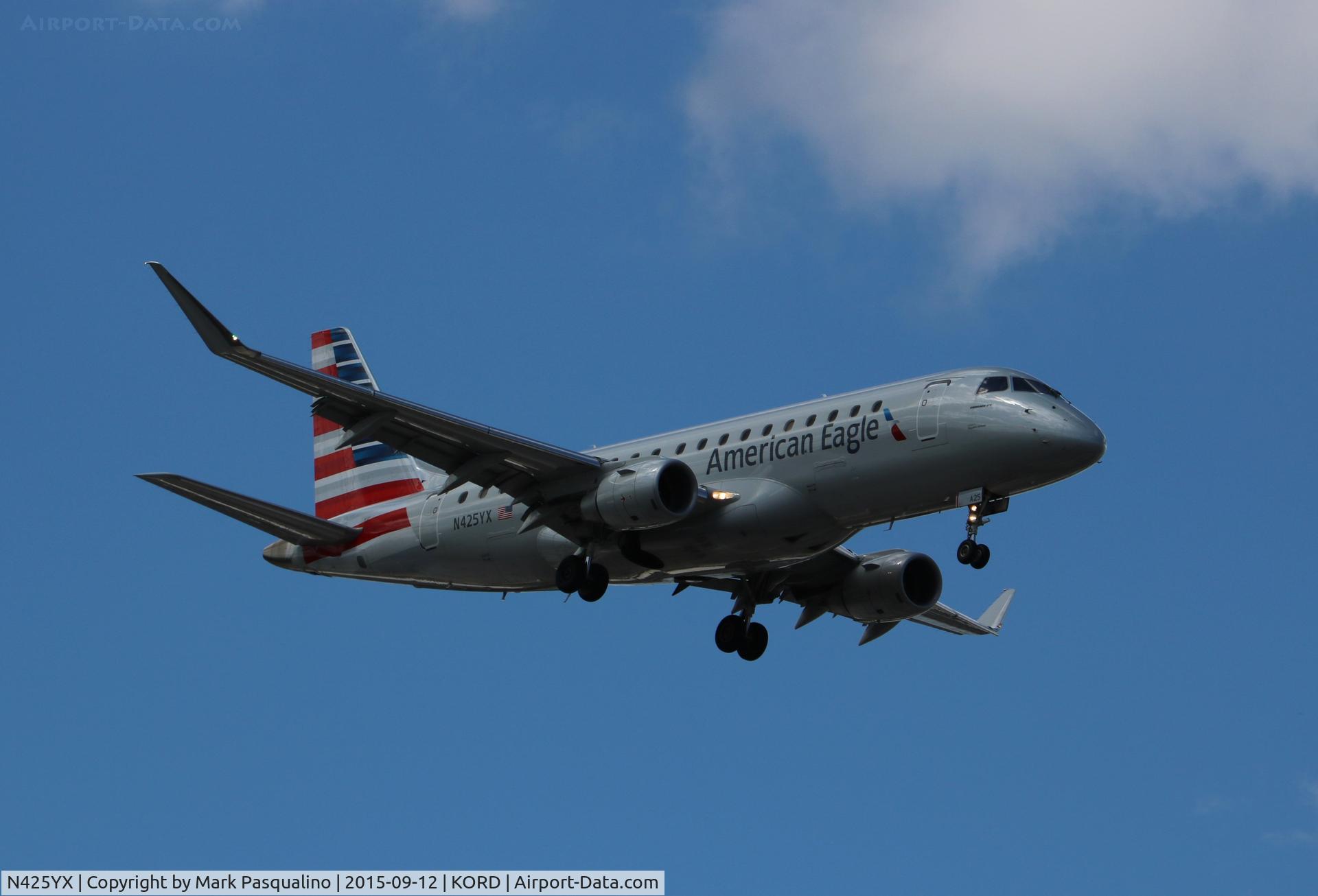 N425YX, 2014 Embraer 175LR (ERJ-170-200LR) C/N 17000396, ERJ 170-200 LR