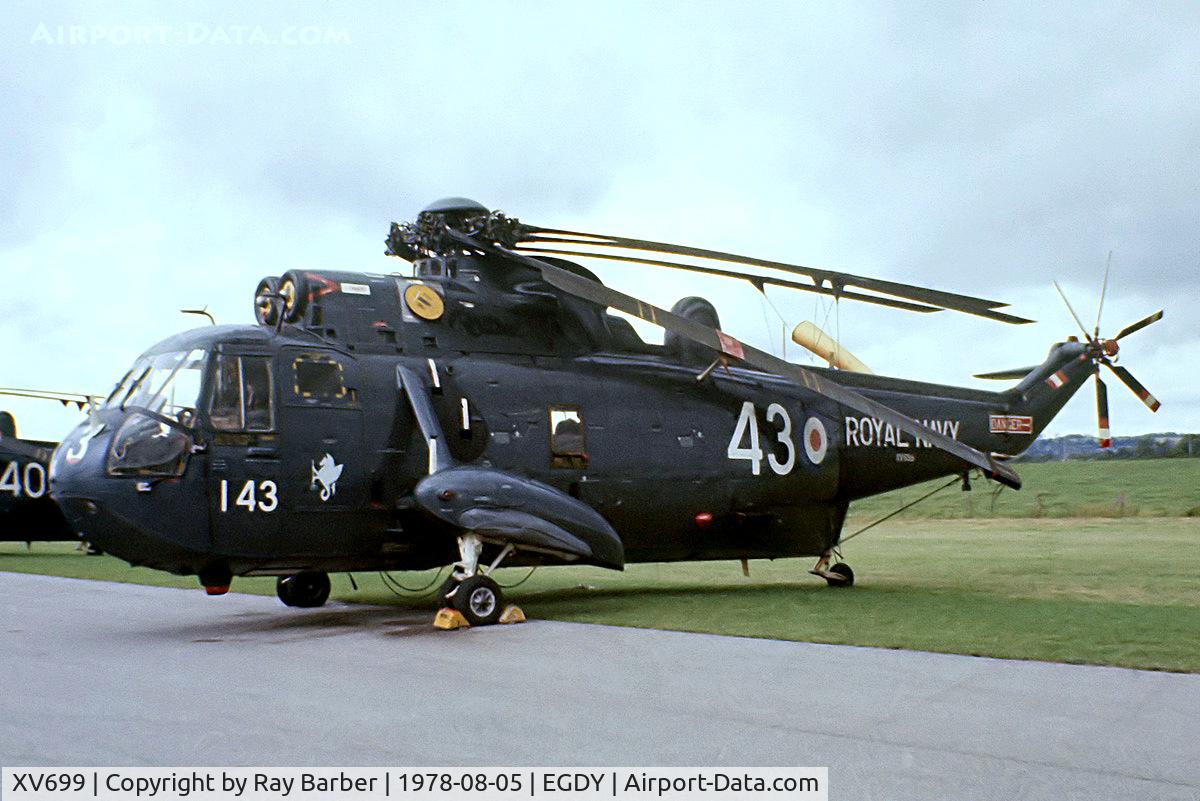 XV699, 1971 Westland Sea King HAS.2 C/N WA670, Westland WS.61 HAS.2 Sea King [WA670] (Royal Navy) RNAS Yeovilton~G 05/08/1978