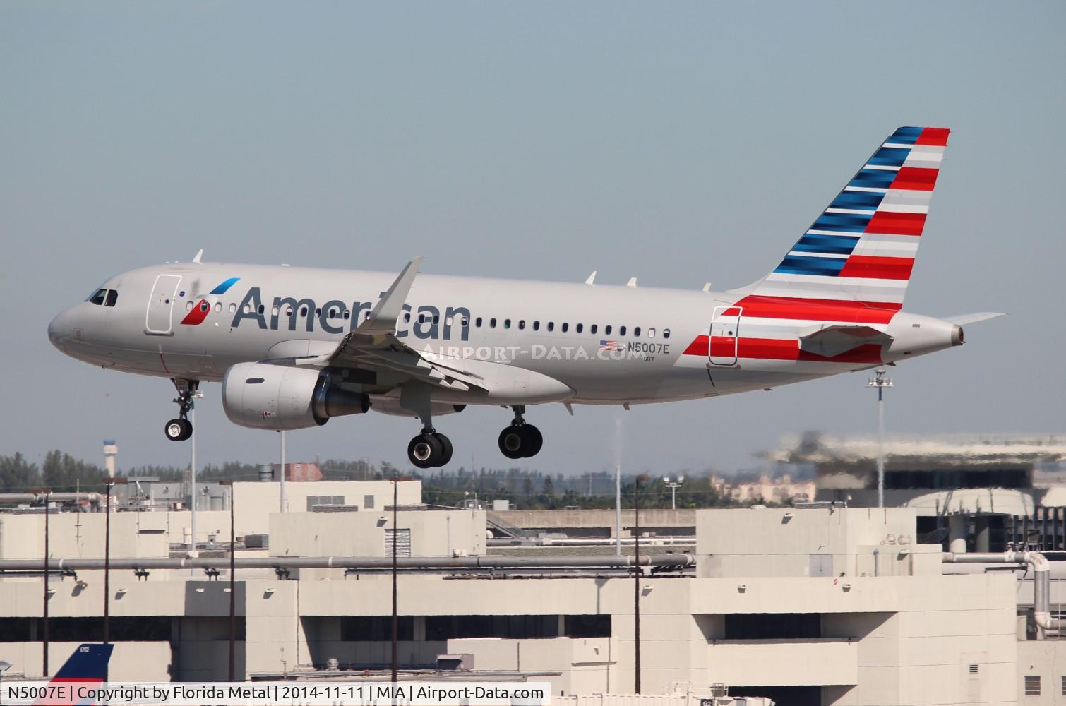 N5007E, 2013 Airbus A319-112 C/N 5781, American