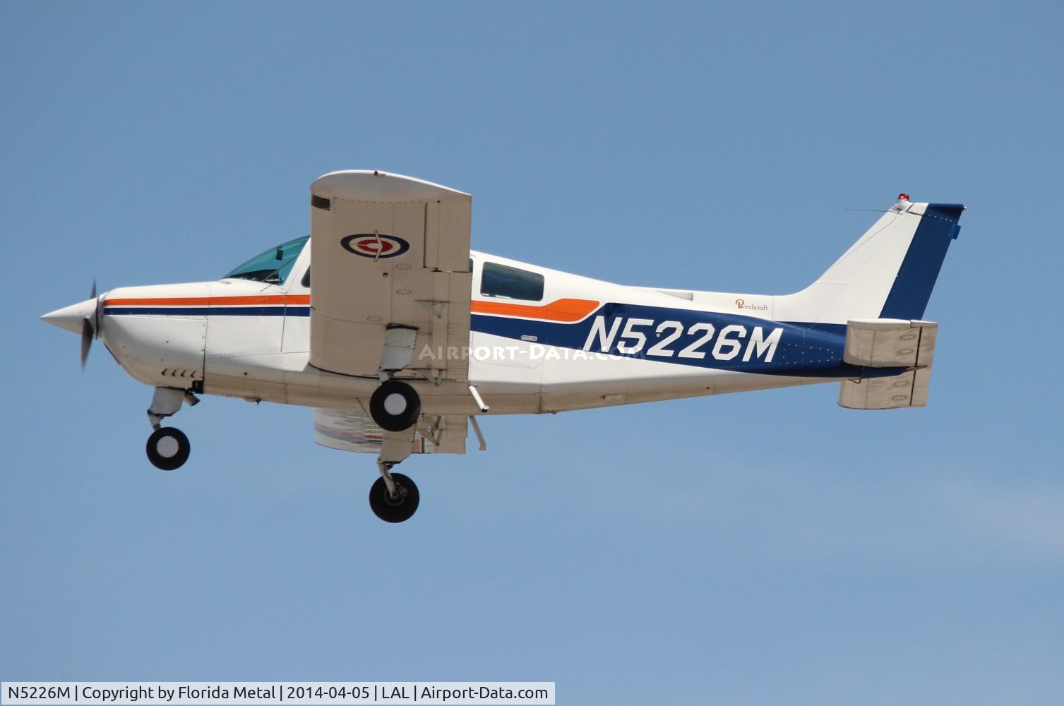 N5226M, 1978 Beech C23 Sundowner 180 C/N M-2014, Beech C23