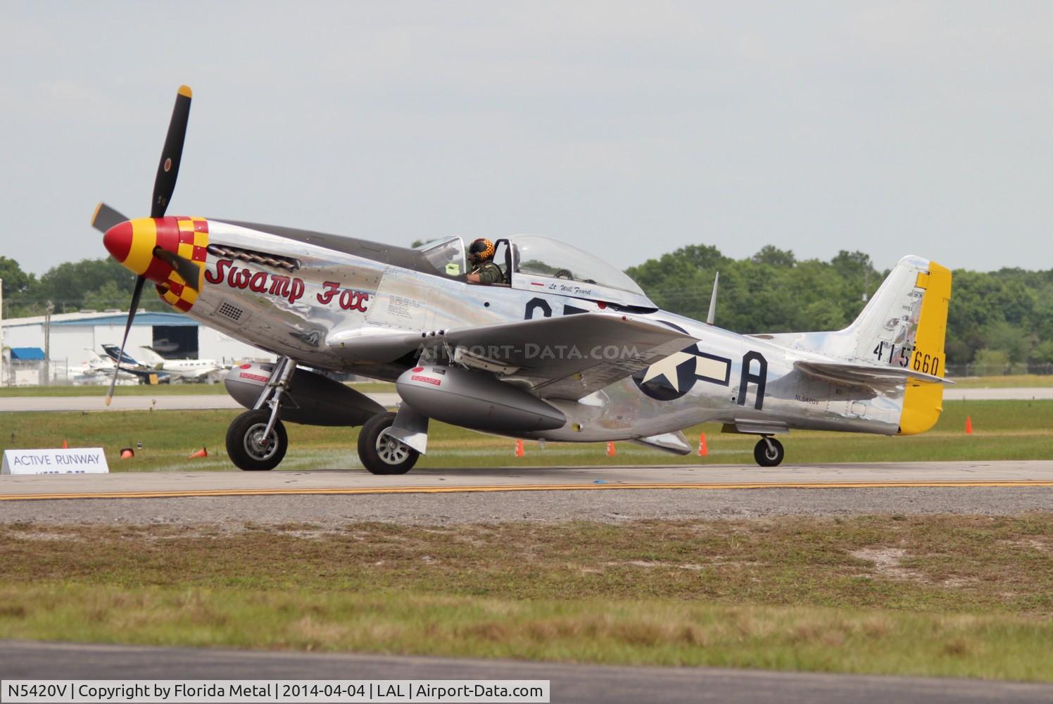 N5420V, 1944 North American/aero Classics P-51D C/N 44-74202, Swamp Fox