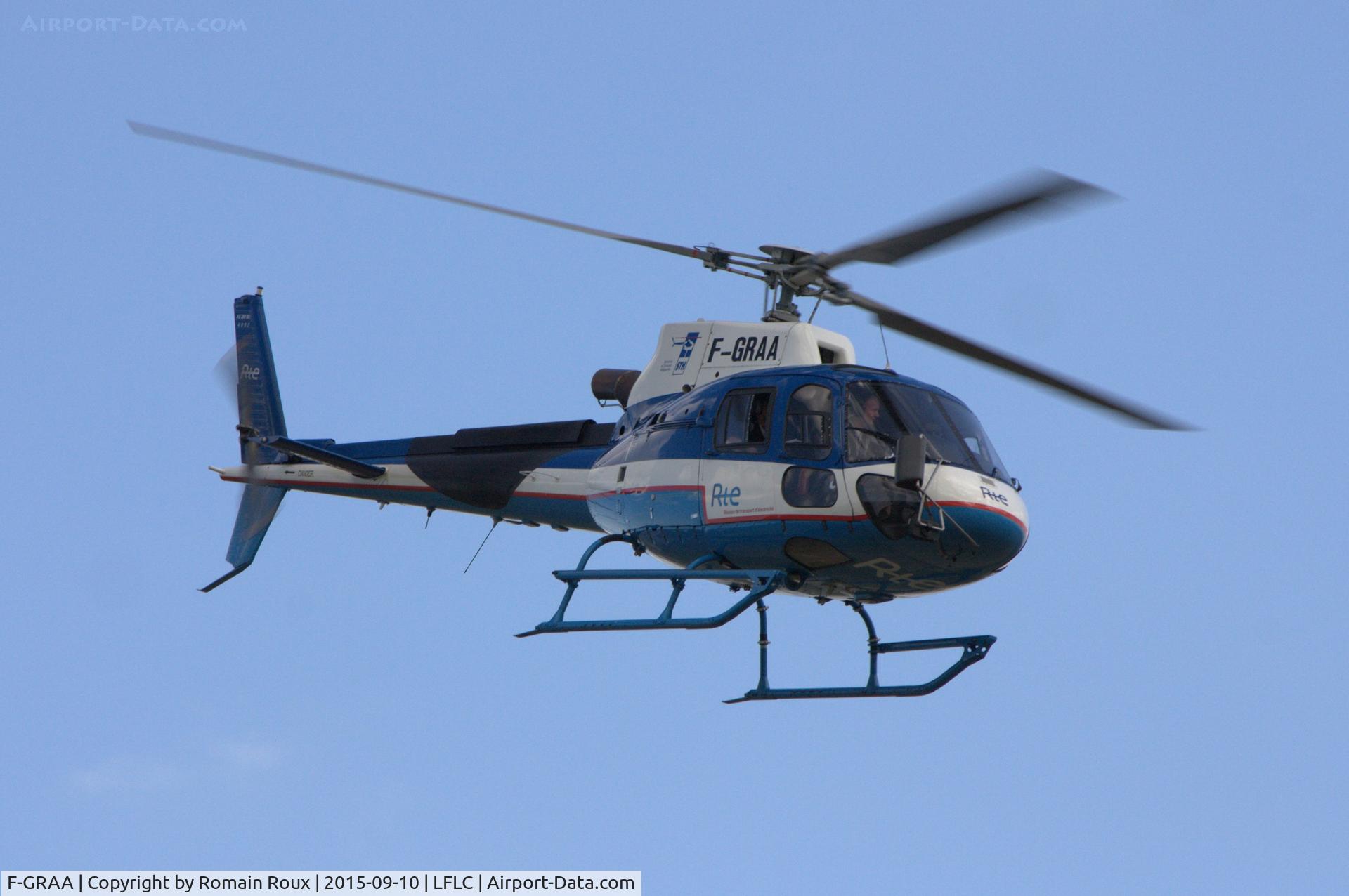 F-GRAA, Eurocopter AS-350B-3 Ecureuil Ecureuil C/N 4957, Take off