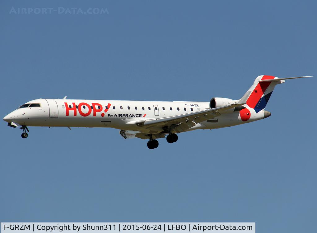 F-GRZM, Canadair CRJ-700 (CL-600-2C10) Regional Jet C/N 10263, Landing rwy 32L
