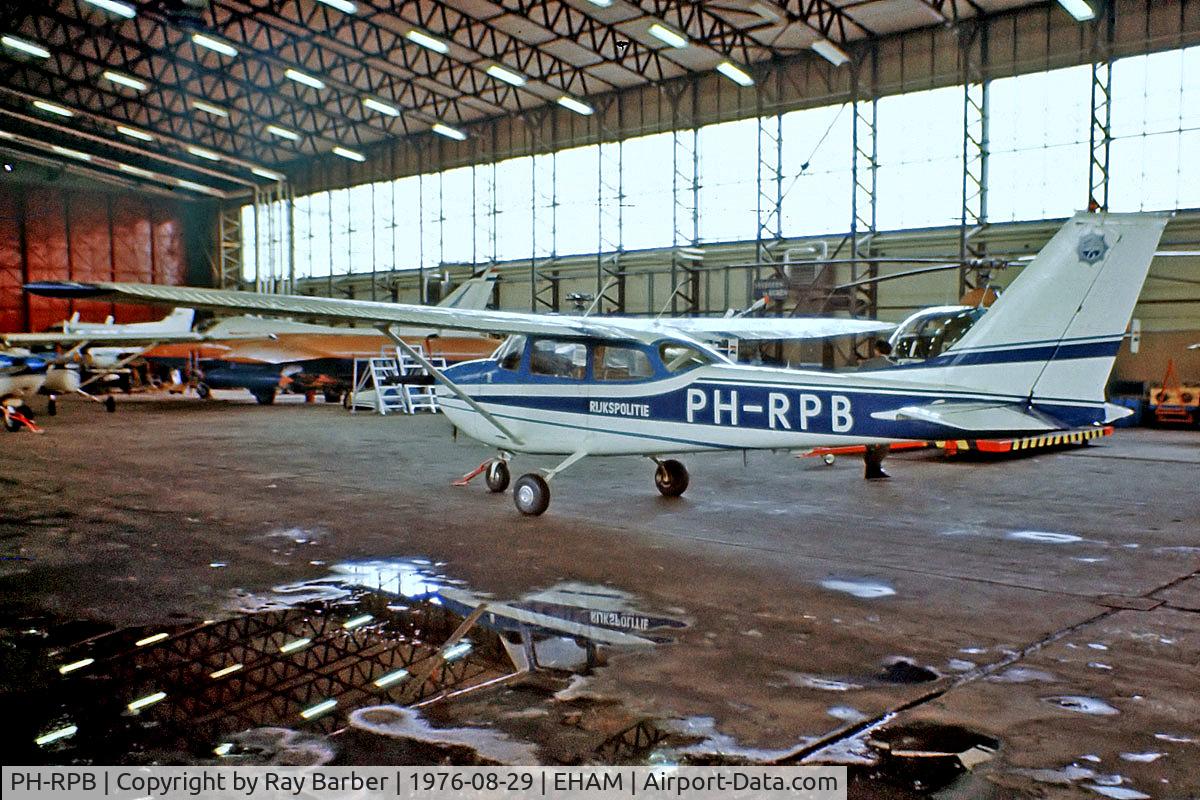 PH-RPB, Reims F172H Skyhawk C/N 0568, R/Cessna F.172H Skyhawk [0568] (Rijkspolitie) Amsterdam-Schiphol~PH 29/08/1976. From a slide.