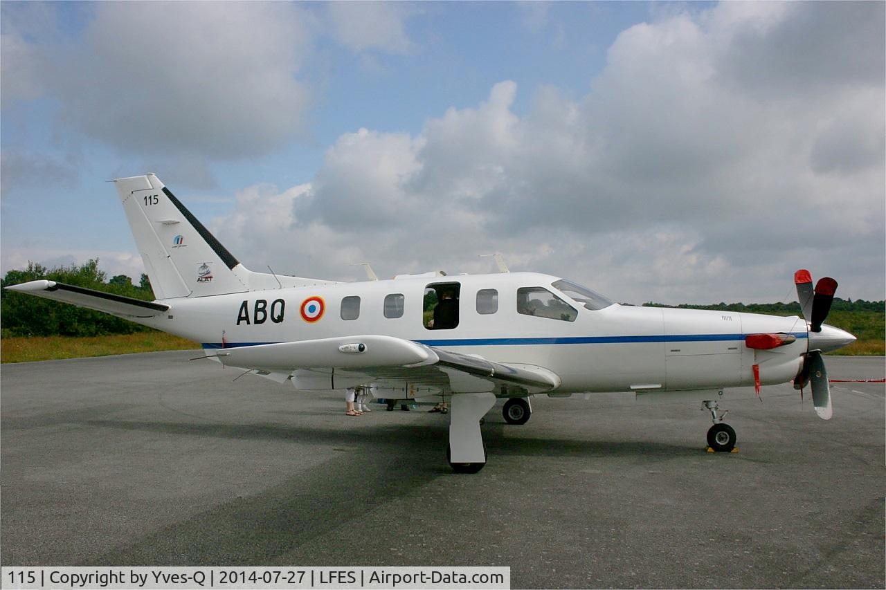 115, Socata TBM-700 C/N 115, Socata TBM-700, Static display, Guiscriff airfield (LFES) open day 2014