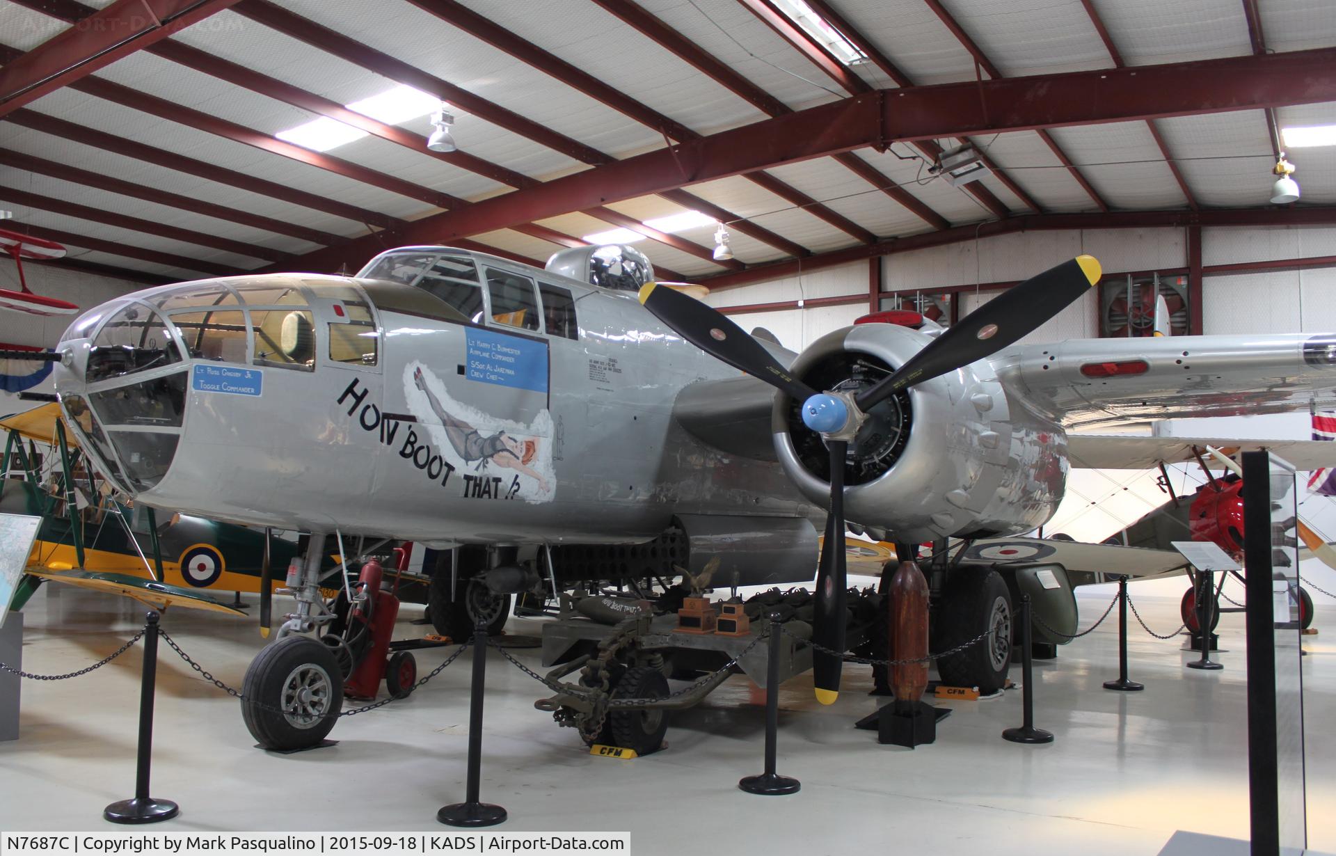 N7687C, 1944 North American TB-25N Mitchell C/N 108-32200, North American TB-25N