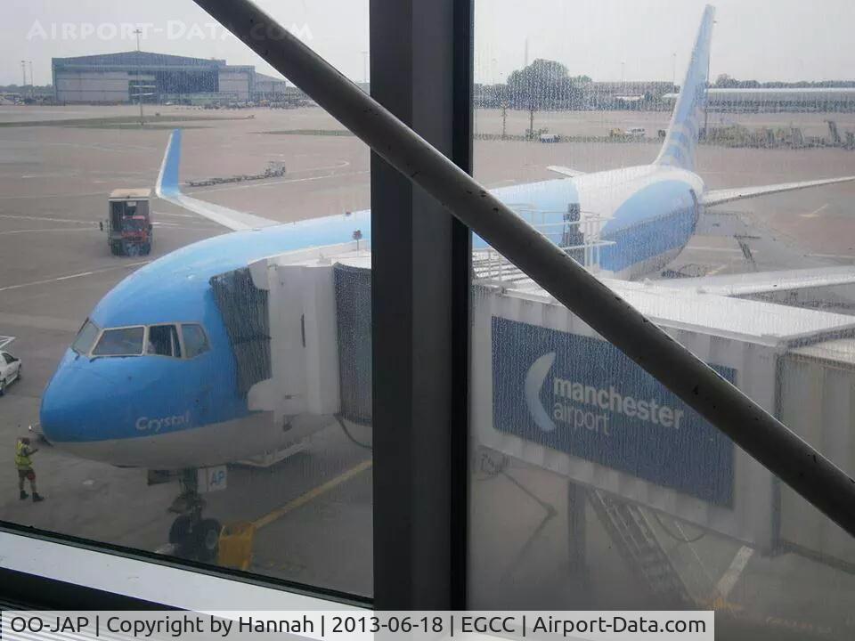 OO-JAP, 2001 Boeing 767-38E/ER C/N 30840, Before getting on at Manchester