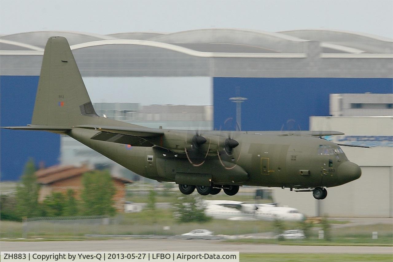 ZH883, 1999 Lockheed Martin C-130J Hercules C.5 C/N 382-5481, Lockheed Martin C-130J Hercules C.5, On final Rwy 14R, Toulouse Blagnac Airport (LFBO-TLS)