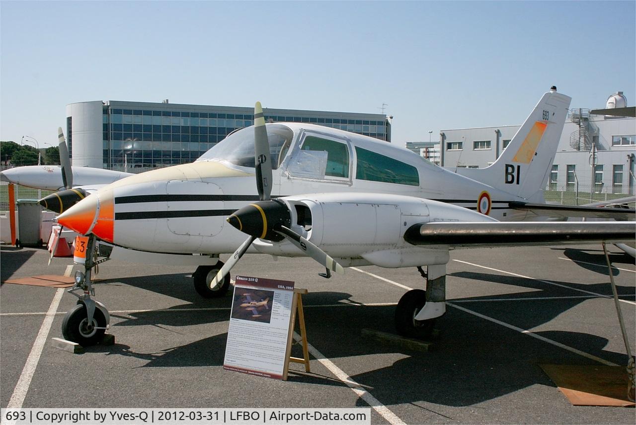 693, Cessna 310N C/N 310N-0693, Cessna 310Q, Preserved at Les Ailes Anciennes Museum, Toulouse-Blagnac