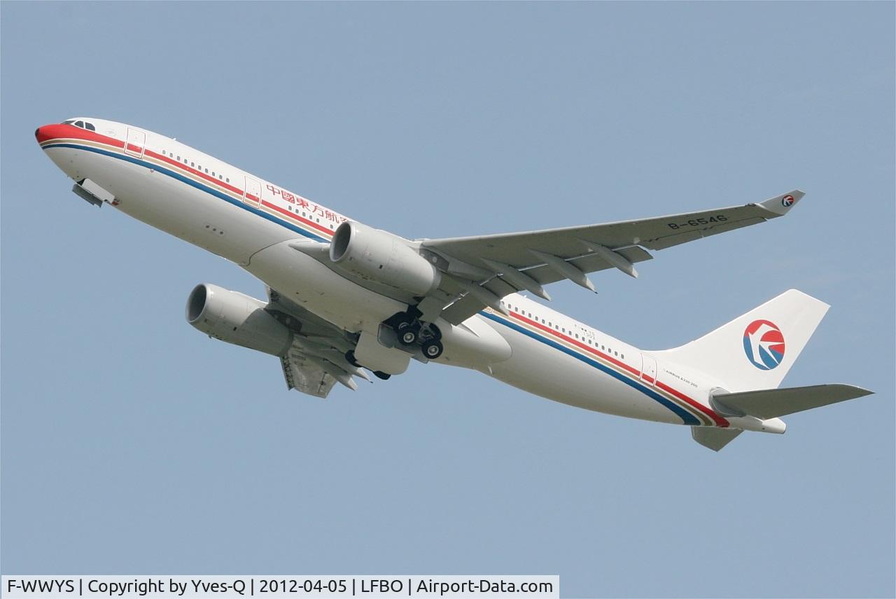 F-WWYS, 2012 Airbus A330-243 C/N 1303, Airbus A330-243, Take off rwy 32R, Toulouse Blagnac Airport (LFBO-TLS)