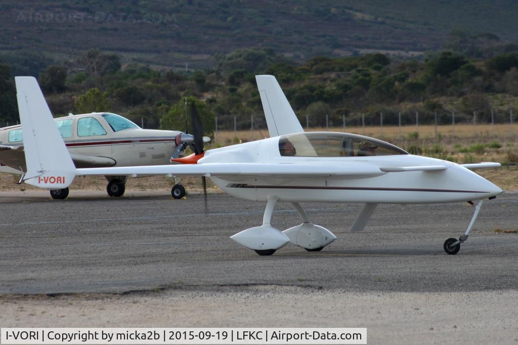 I-VORI, 1993 Rutan Long-EZ C/N 1939L-458, Taxiing