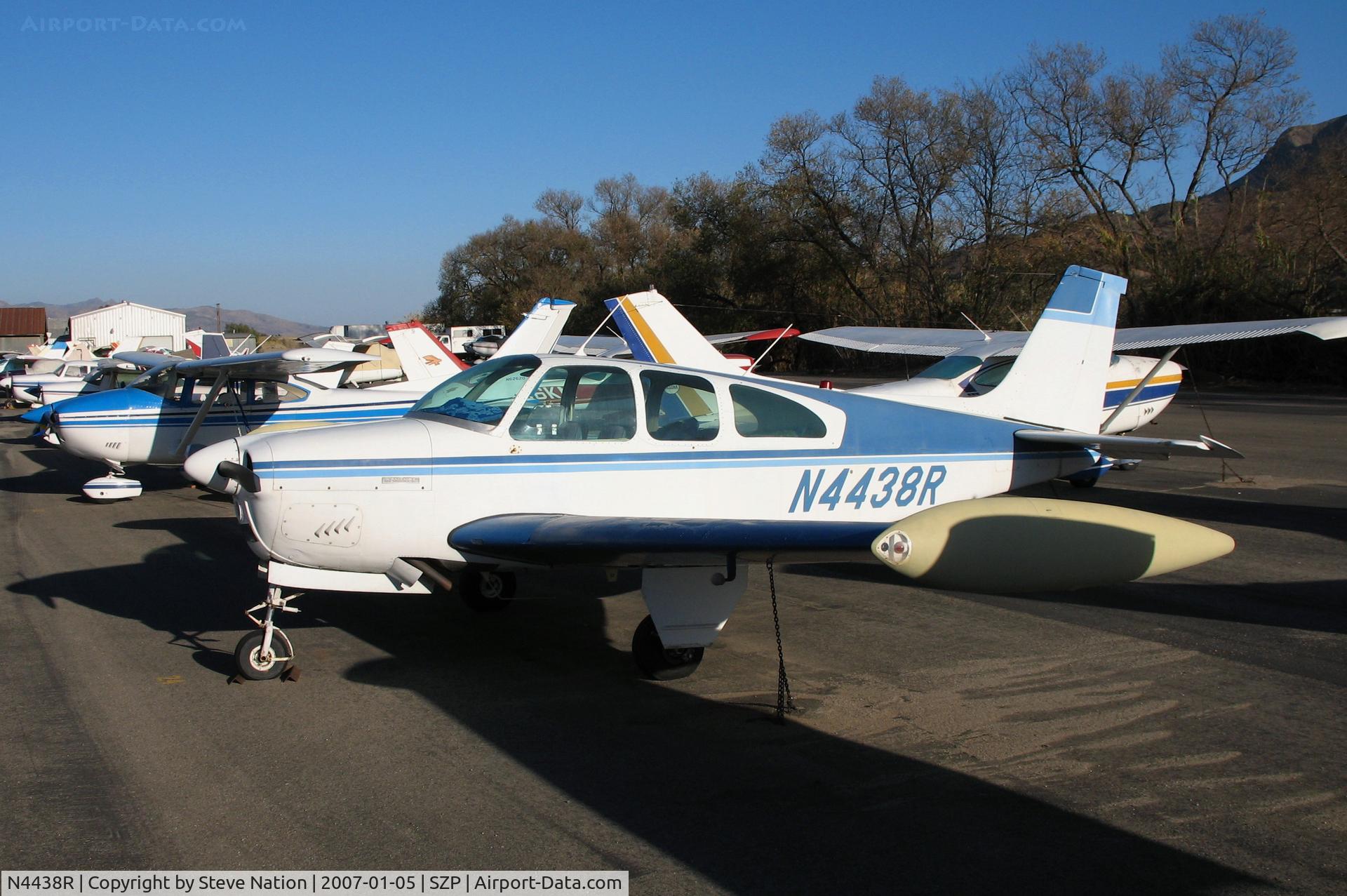 N4438R, 1963 Beech 35-B33 Debonair C/N CD-638, 1963 Beech 35-B33 with tip tanks @ Santa Paula Airport, CA