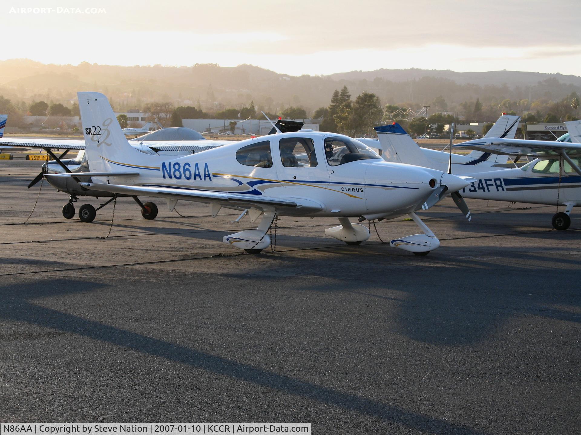 N86AA, 2004 Cirrus SR22 G2 C/N 1131, 2004 Cirrus SR22 @ Buchanan Field, Concord, CA
