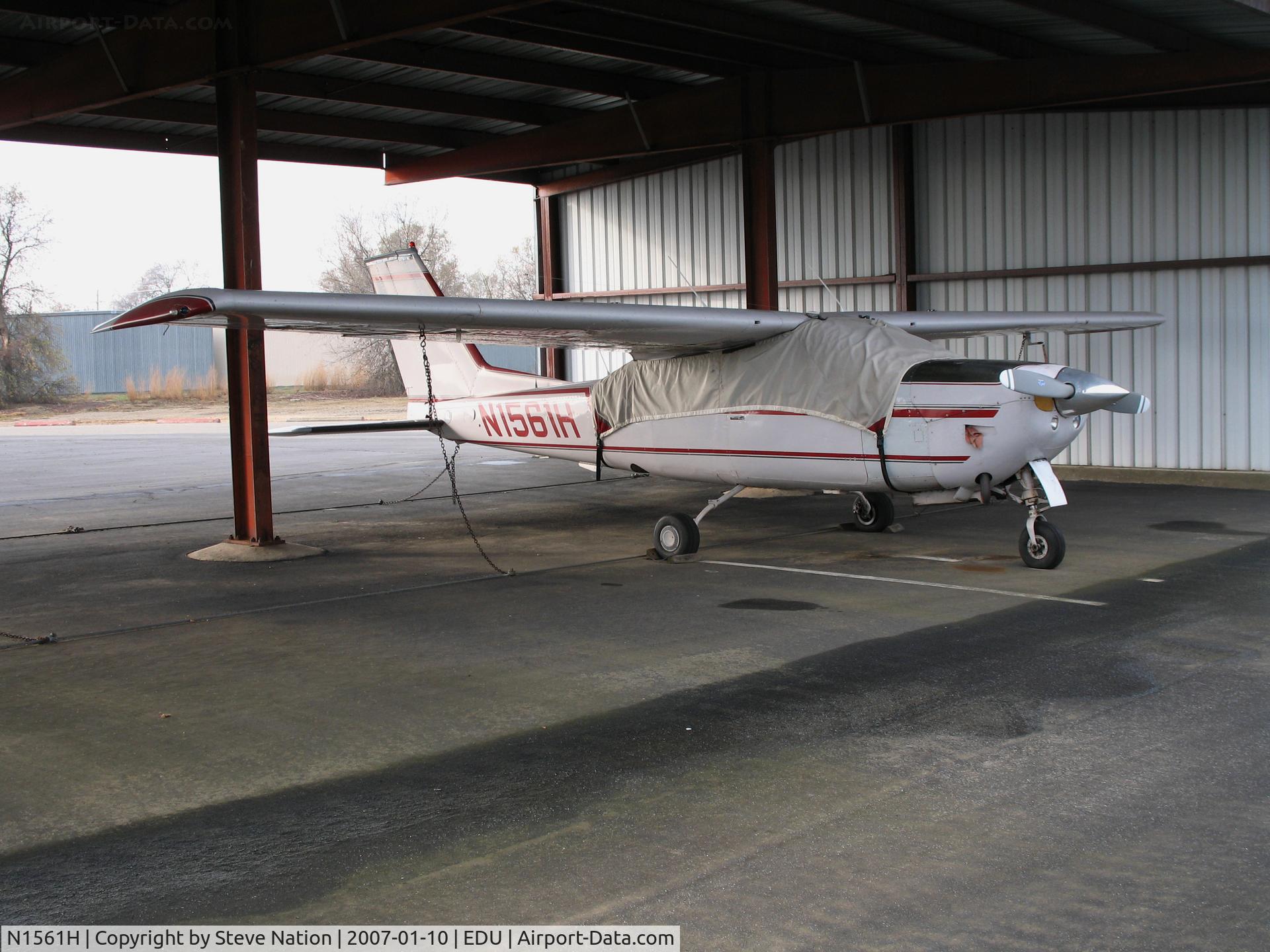 N1561H, 1975 Cessna 177RG Cardinal C/N 177RG0735, 1975 Cessna 177RG Cardinal with cover @ University Airport, Davis, CA (now based in Arizona)