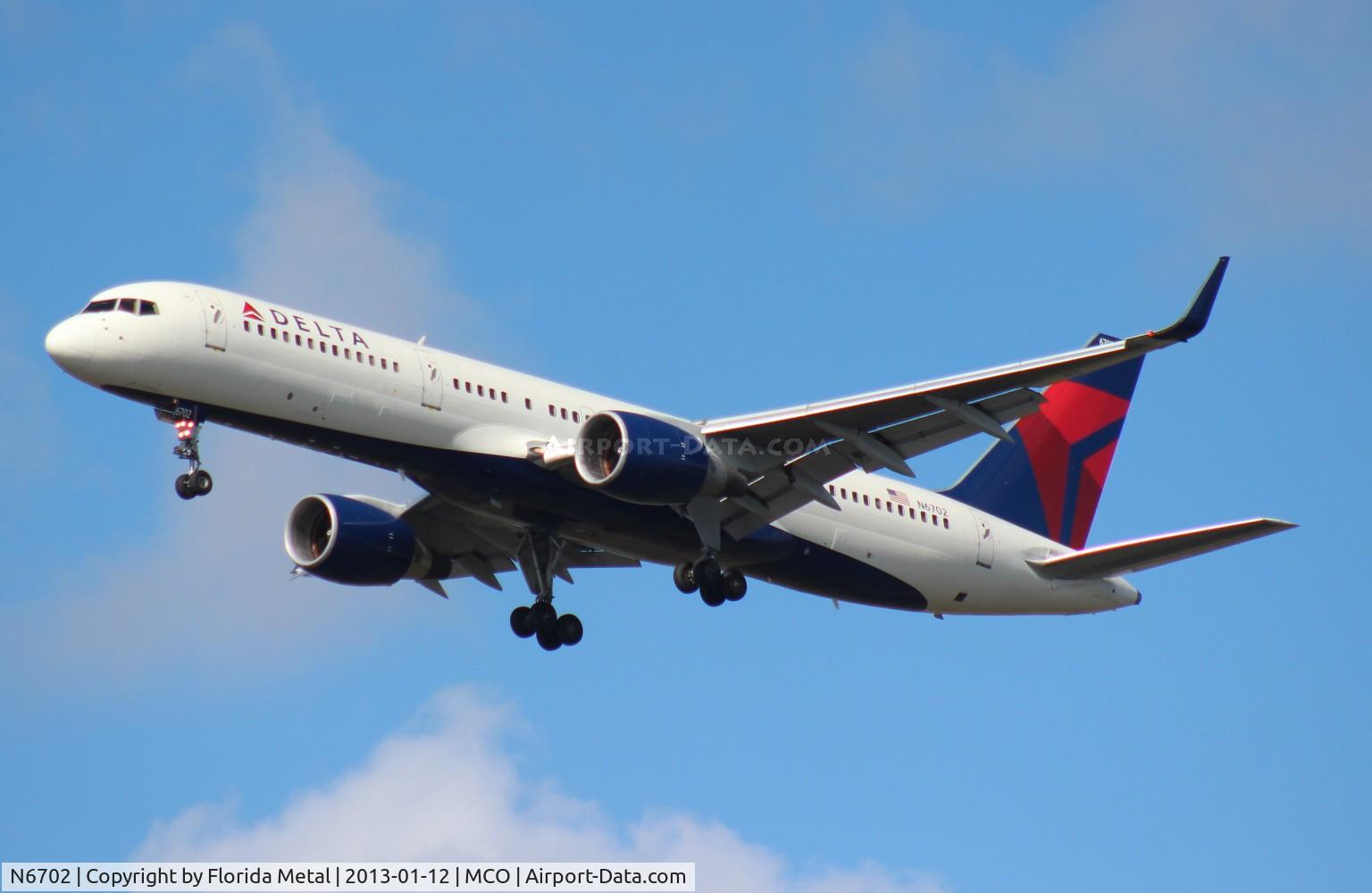 N6702, 1999 Boeing 757-232 C/N 30188, Delta