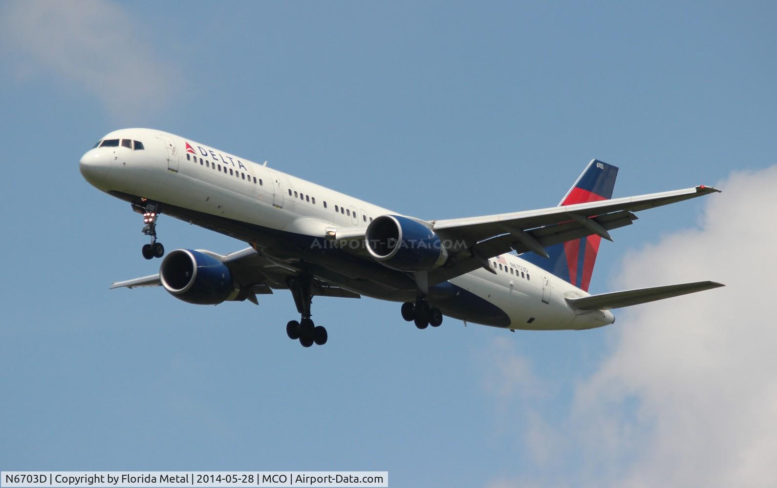 N6703D, 2000 Boeing 757-232 C/N 30234, Delta