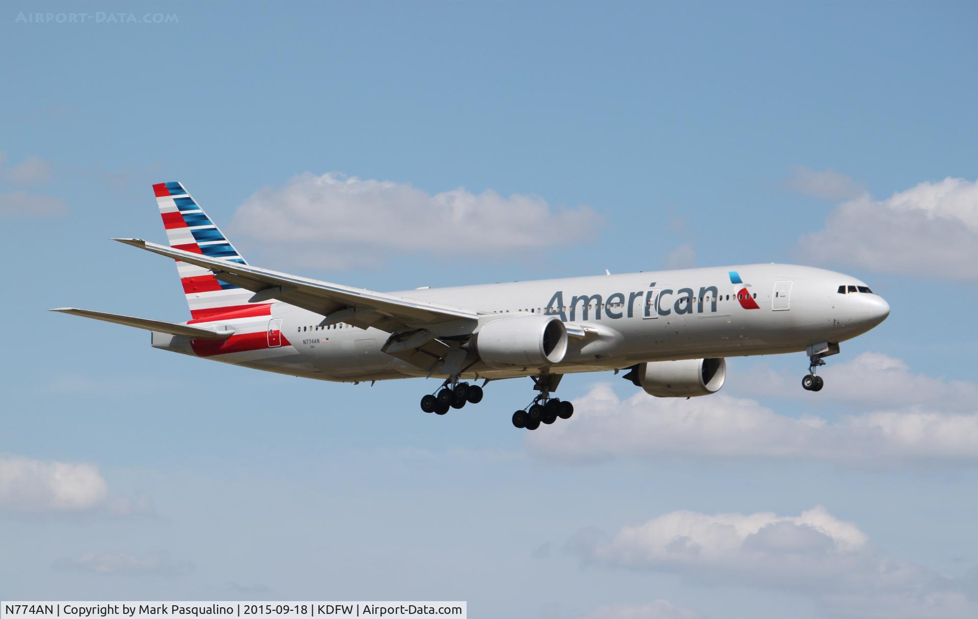 N774AN, 1999 Boeing 777-223 C/N 29581, Boeing 777-200