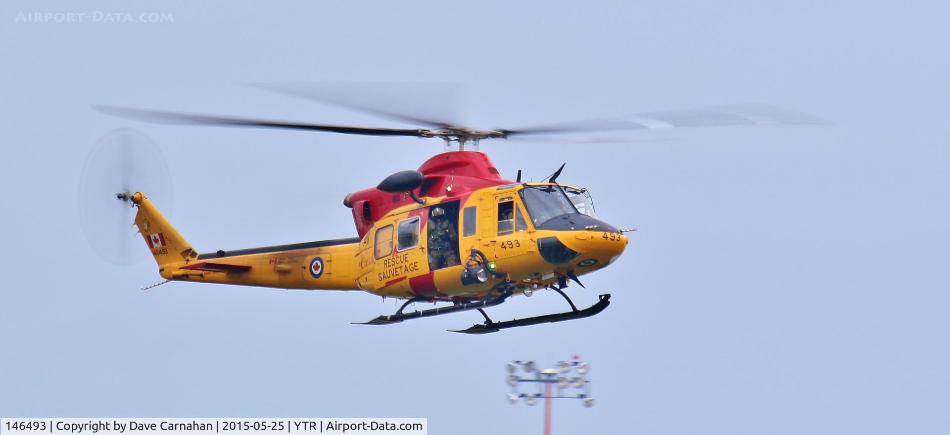 146437, Bell CH-146 Griffon C/N 46437, Landing at CFB Trenton after training exercise over the Bay of Quinte.