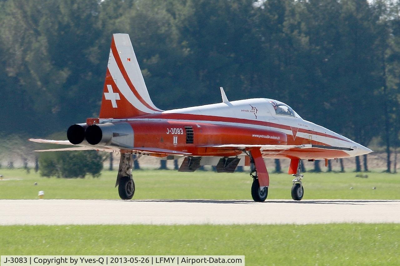 J-3083, Northrop F-5E Tiger II C/N L.1083, Swiss Air Force Northrop F-5E Tiger II, Landing rwy 34, Salon De Provence Air Base 701 (LFMY) Open day 2013