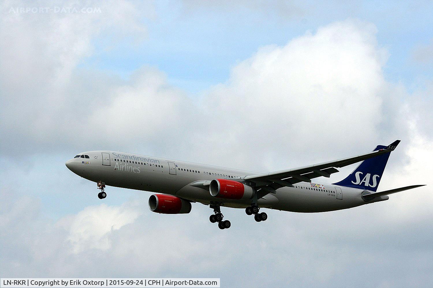 LN-RKR, 2015 Airbus A330-343E C/N 1660, Landing rw 22L