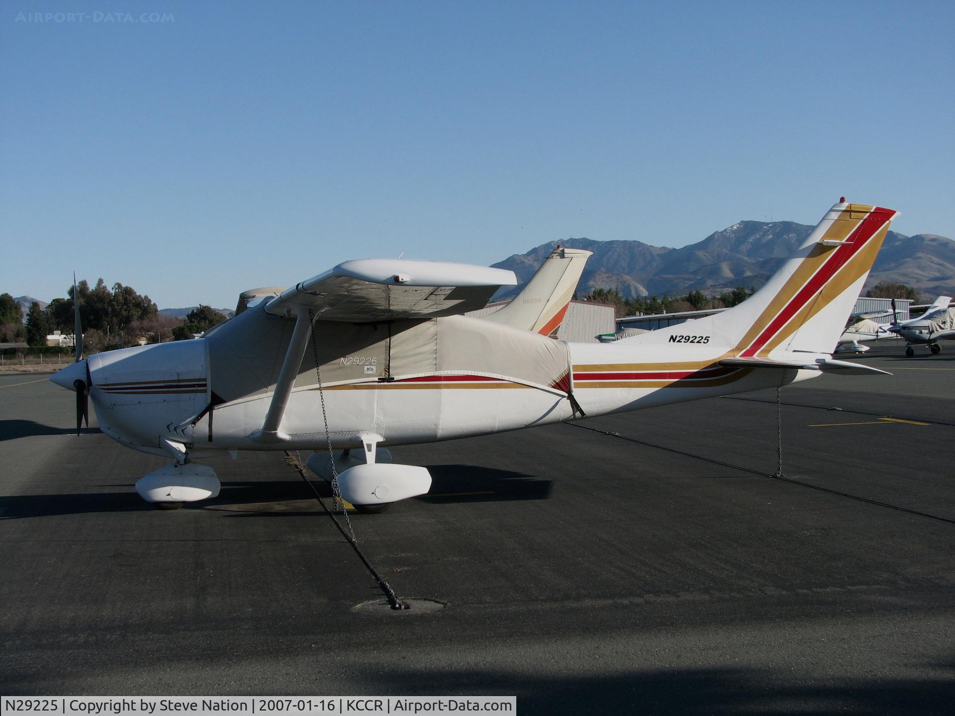 N29225, 1968 Cessna TU206C Turbo Super Skywagon C/N U206-1177, 1968 Cessna TU206C with cover @ Buchanan Field, Concord, CA