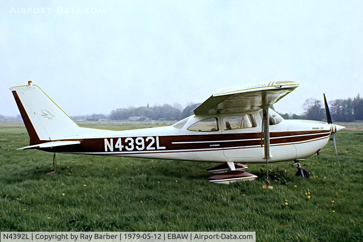 N4392L, 1966 Cessna 172G C/N 17254473, Cessna 172G Skyhawk [172-54473] Antwerp-Deurne~OO 12/05/1979. From a slide.