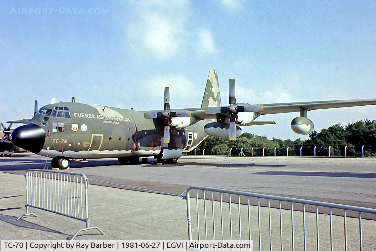 TC-70, 1977 Lockheed KC-130H Hercules C/N 382-4816, Lockheed KC-130H Hercules [4816] (Argentine Air Force) RAF Greenham Common~G 27/06/1981. From a slide.
