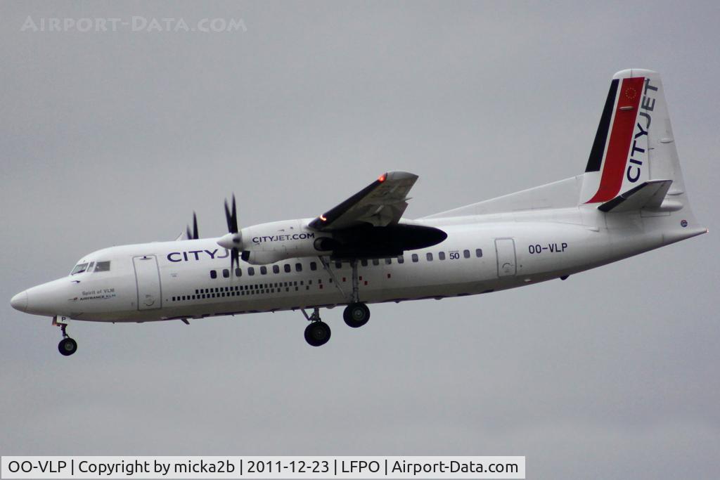 OO-VLP, 1991 Fokker 50 C/N 20209, Landing