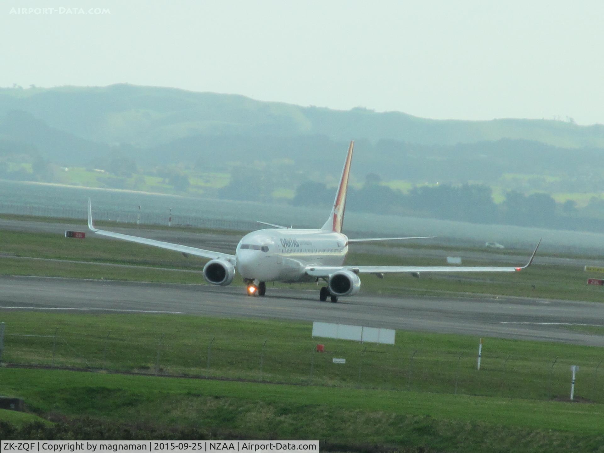 ZK-ZQF, 2011 Boeing 737-838 C/N 34204, taxying long shot