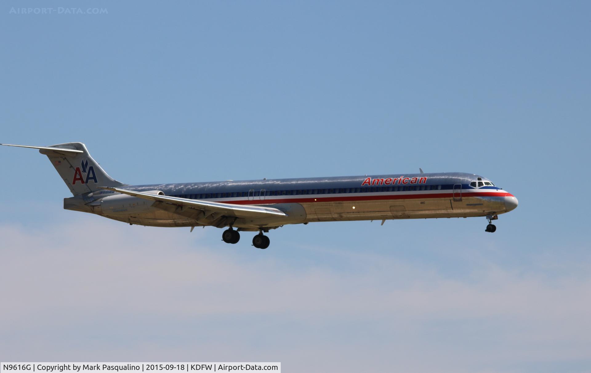 N9616G, 1997 McDonnell Douglas MD-83 (DC-9-83) C/N 53563, MD-83