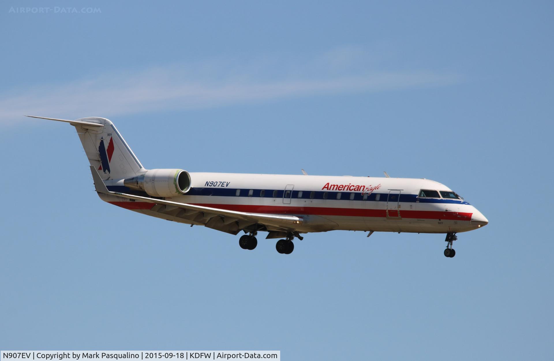 N907EV, 2002 Bombardier CRJ-200ER (CL-600-2B19) C/N 7648, CL-600-2B19