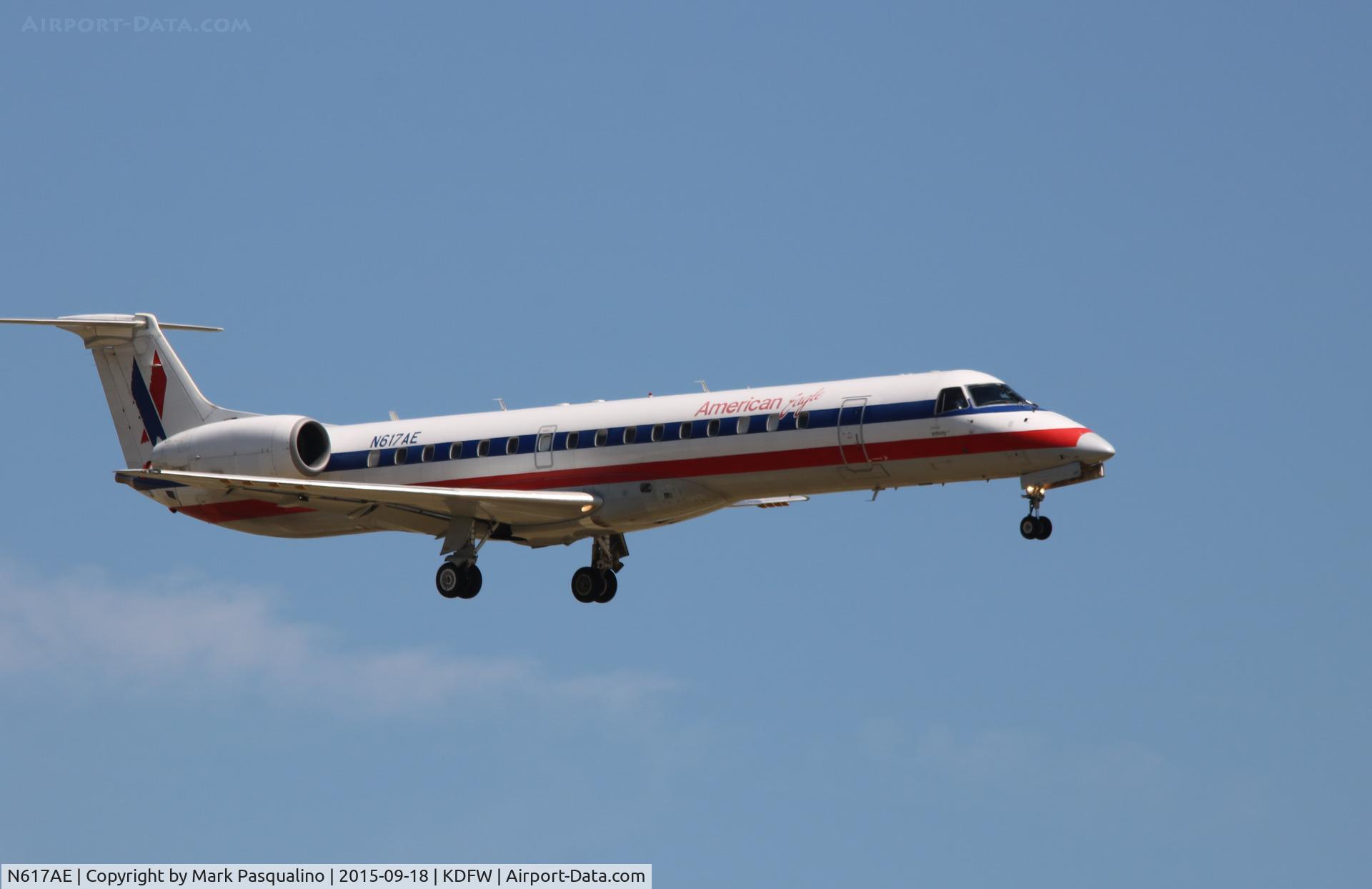 N617AE, 1998 Embraer ERJ-145LR (EMB-145LR) C/N 145093, EMB-145LR