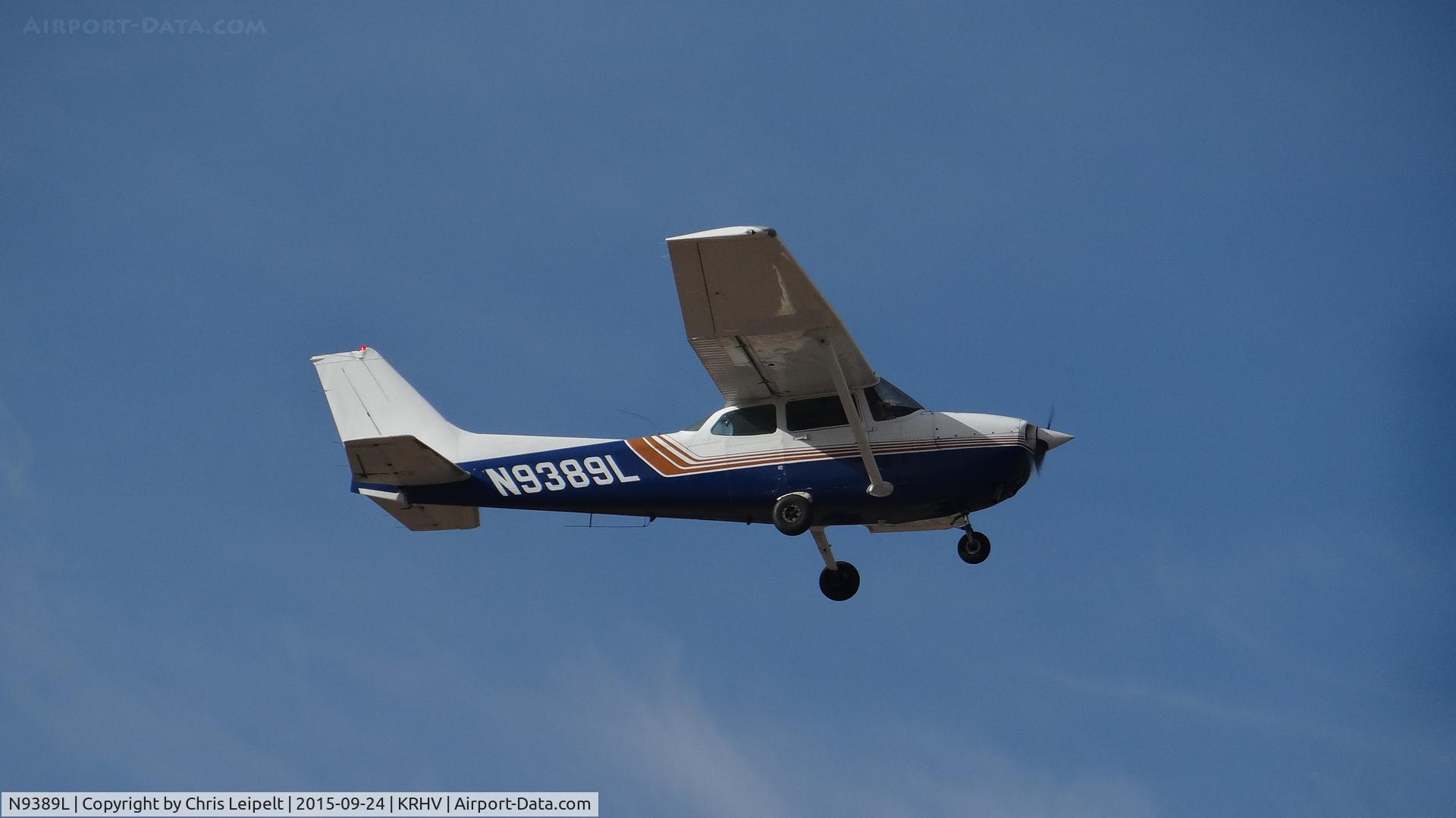 N9389L, 1986 Cessna 172P C/N 17276549, Locally-based 1986 Cessna 172P departing on runway 31R at Reid Hillview Airport, San Jose, CA.