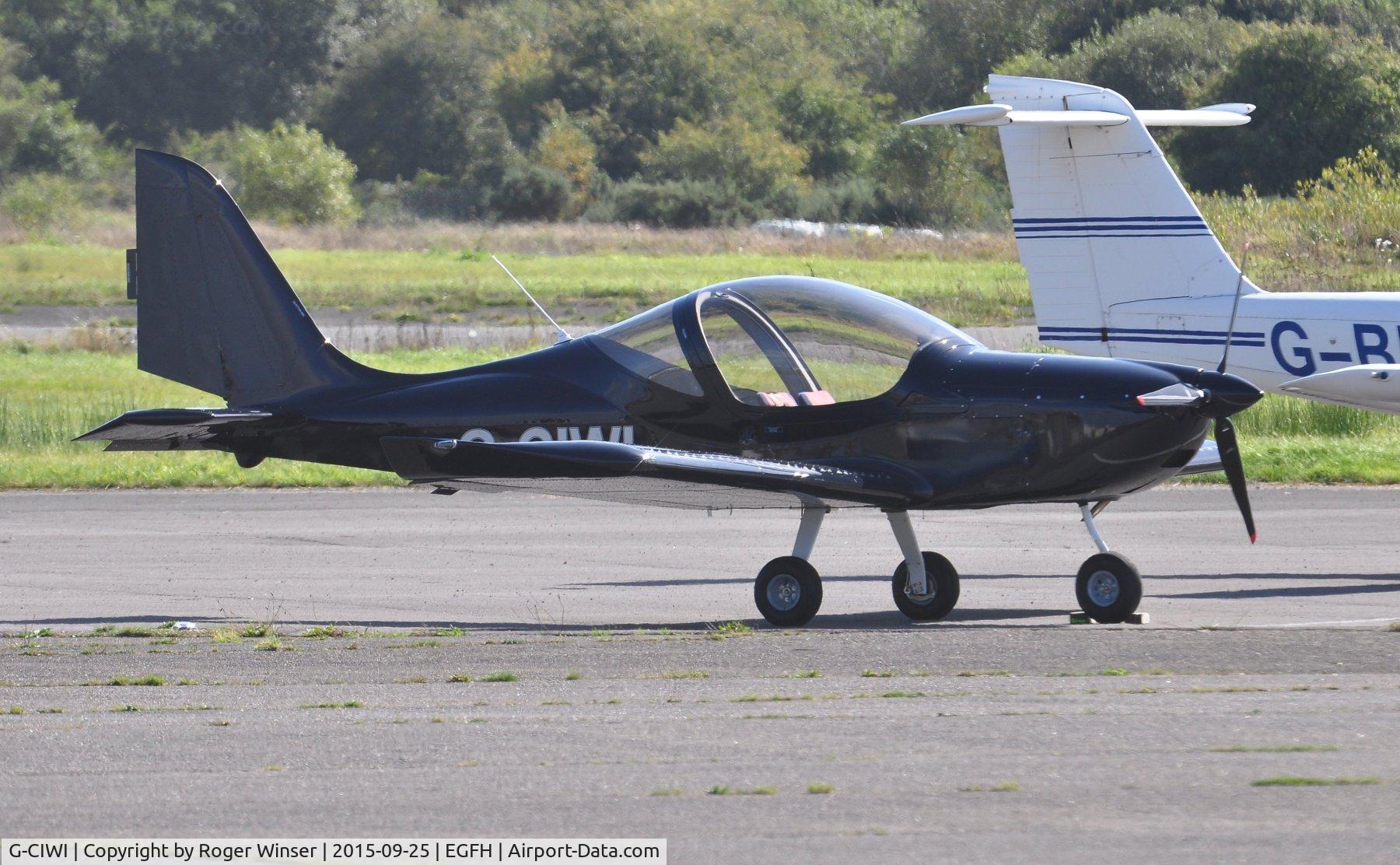 G-CIWI, 2015 Evektor EV-97 Eurostar SL C/N 2015-4227, Visting EV-97 Eurostar SL.